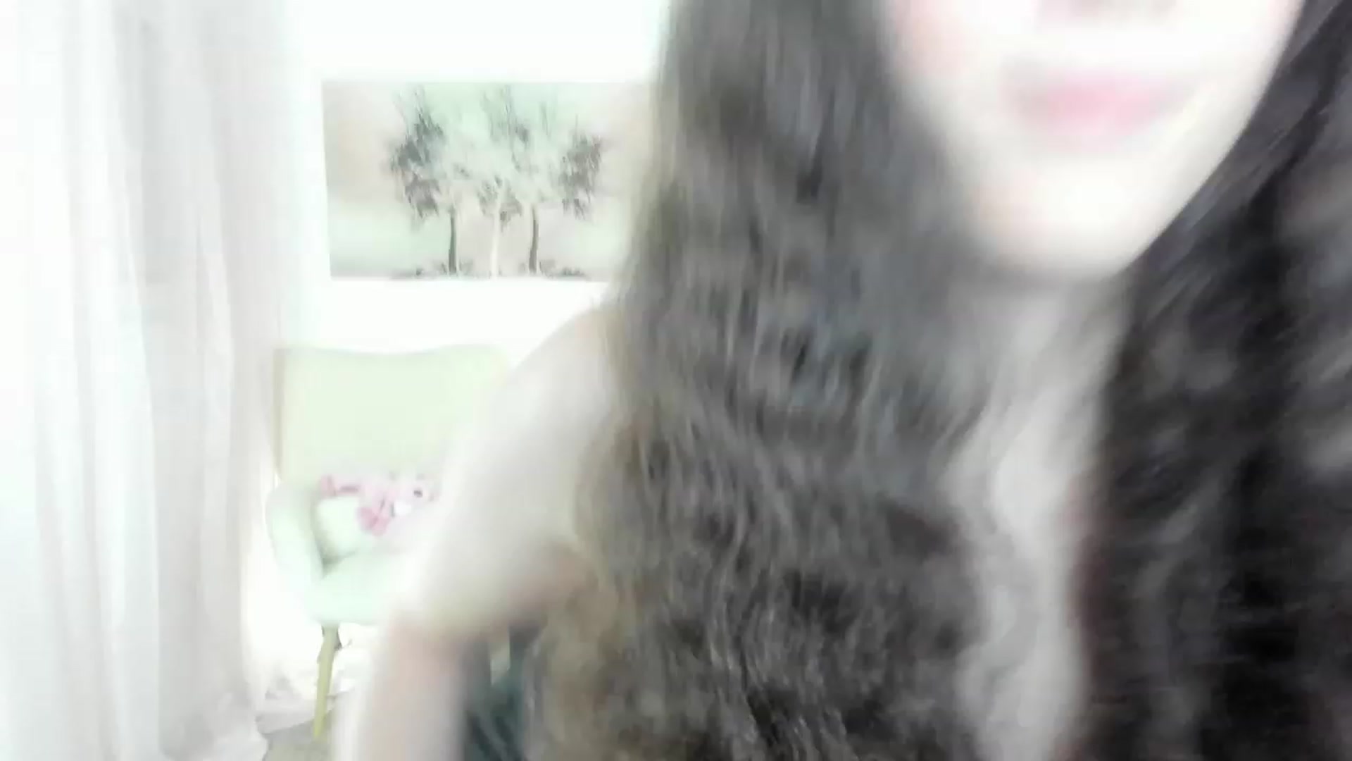 Gallery image thumbnail from Sophie_Rain18's myfreecams stream on, 06/06/2023, 17:59 image 20 of 20