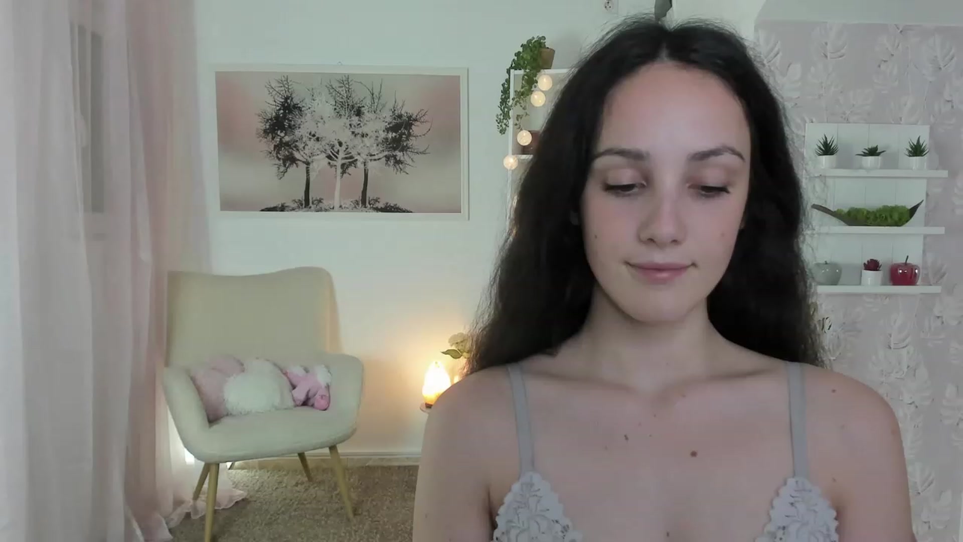 Gallery image thumbnail from Sophie_Rain18's myfreecams stream on, 06/12/2023, 18:09 image 8 of 20