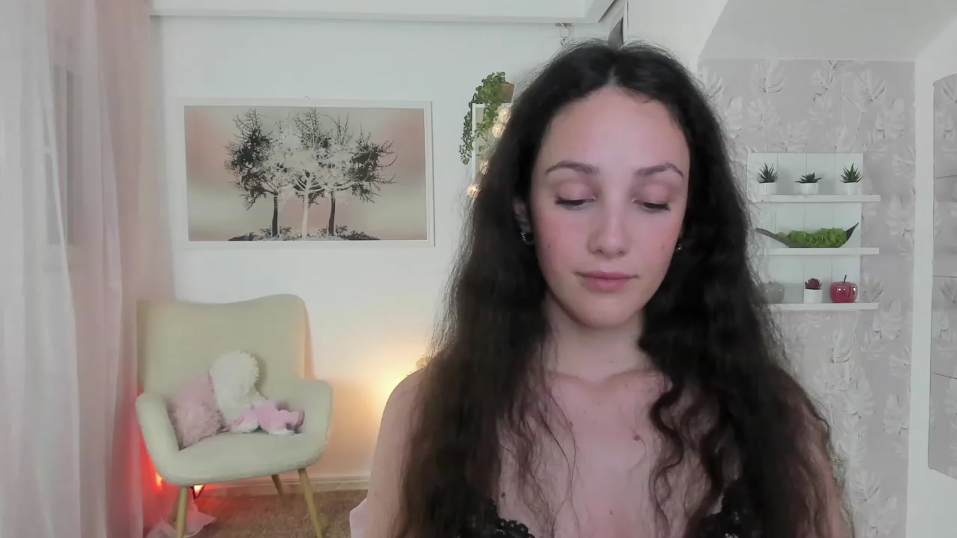 Gallery image thumbnail from Sophie_Rain18's myfreecams stream on, 06/15/2023, 18:02 image 13 of 20