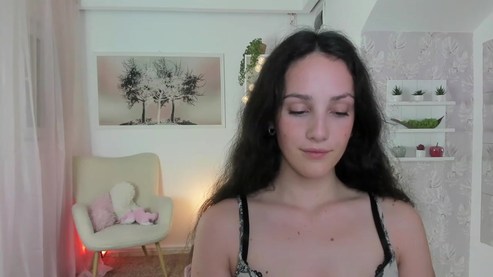 Gallery image thumbnail from Sophie_Rain18's myfreecams stream on, 06/15/2023, 18:02 image 6 of 20