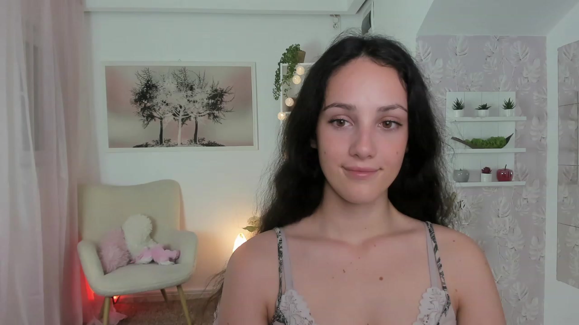 Gallery image thumbnail from Sophie_Rain18's myfreecams stream on, 06/16/2023, 14:53 image 12 of 20