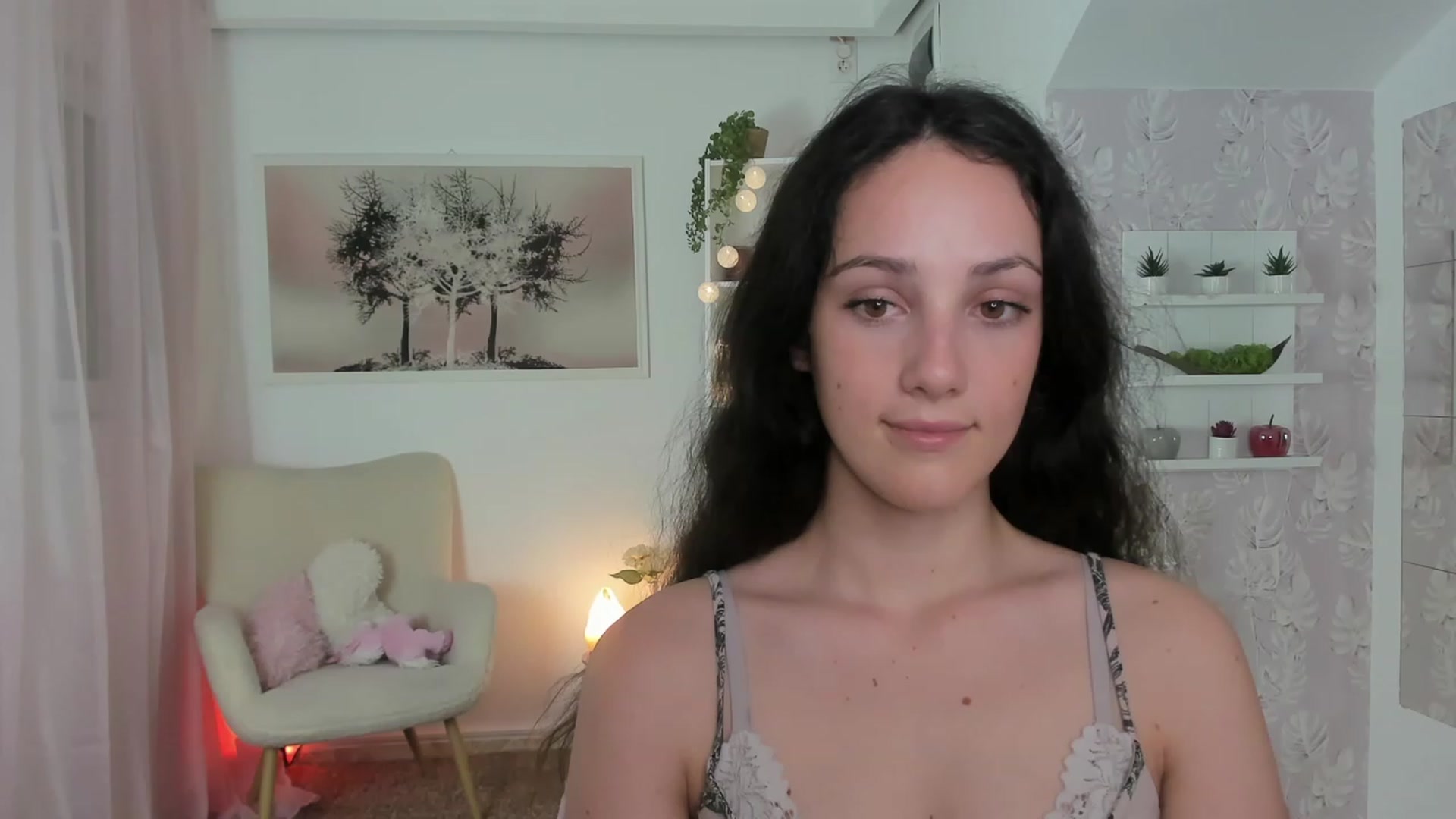 Gallery image thumbnail from Sophie_Rain18's myfreecams stream on, 06/16/2023, 14:53 image 11 of 20