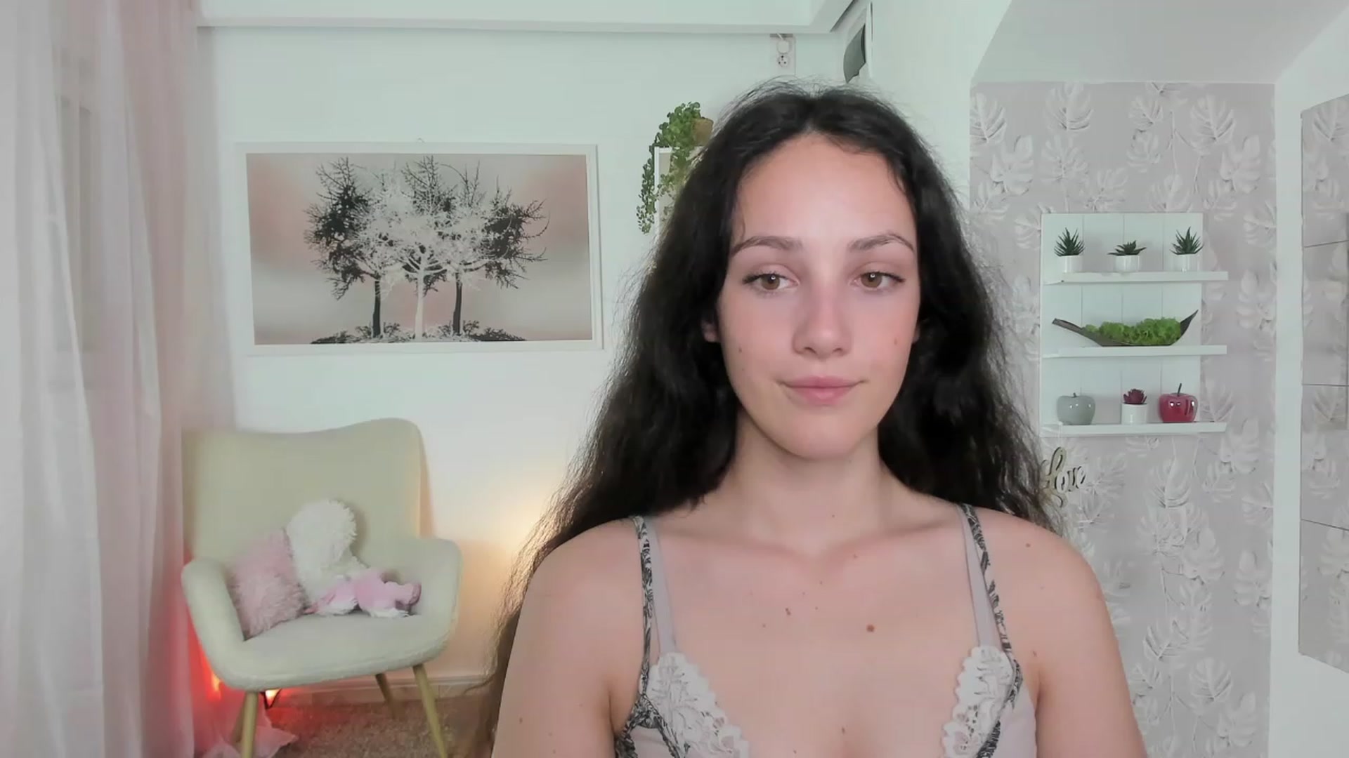 Gallery image thumbnail from Sophie_Rain18's myfreecams stream on, 06/16/2023, 14:53 image 3 of 20