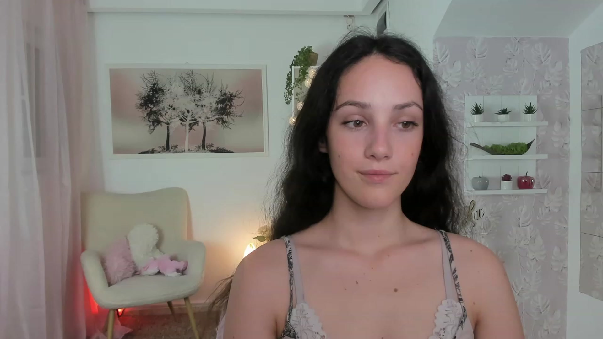 Gallery image thumbnail from Sophie_Rain18's myfreecams stream on, 06/16/2023, 14:53 image 10 of 20
