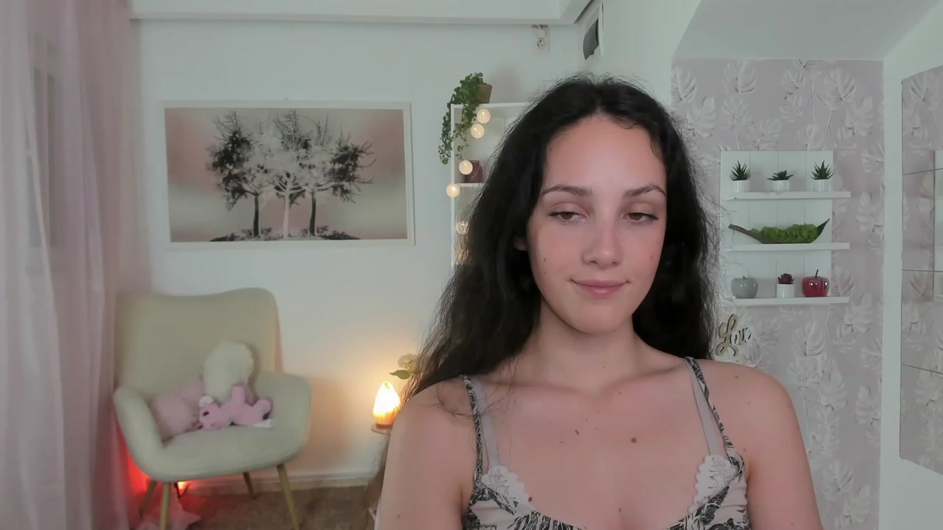 Gallery image thumbnail from Sophie_Rain18's myfreecams stream on, 06/16/2023, 17:21 image 11 of 20