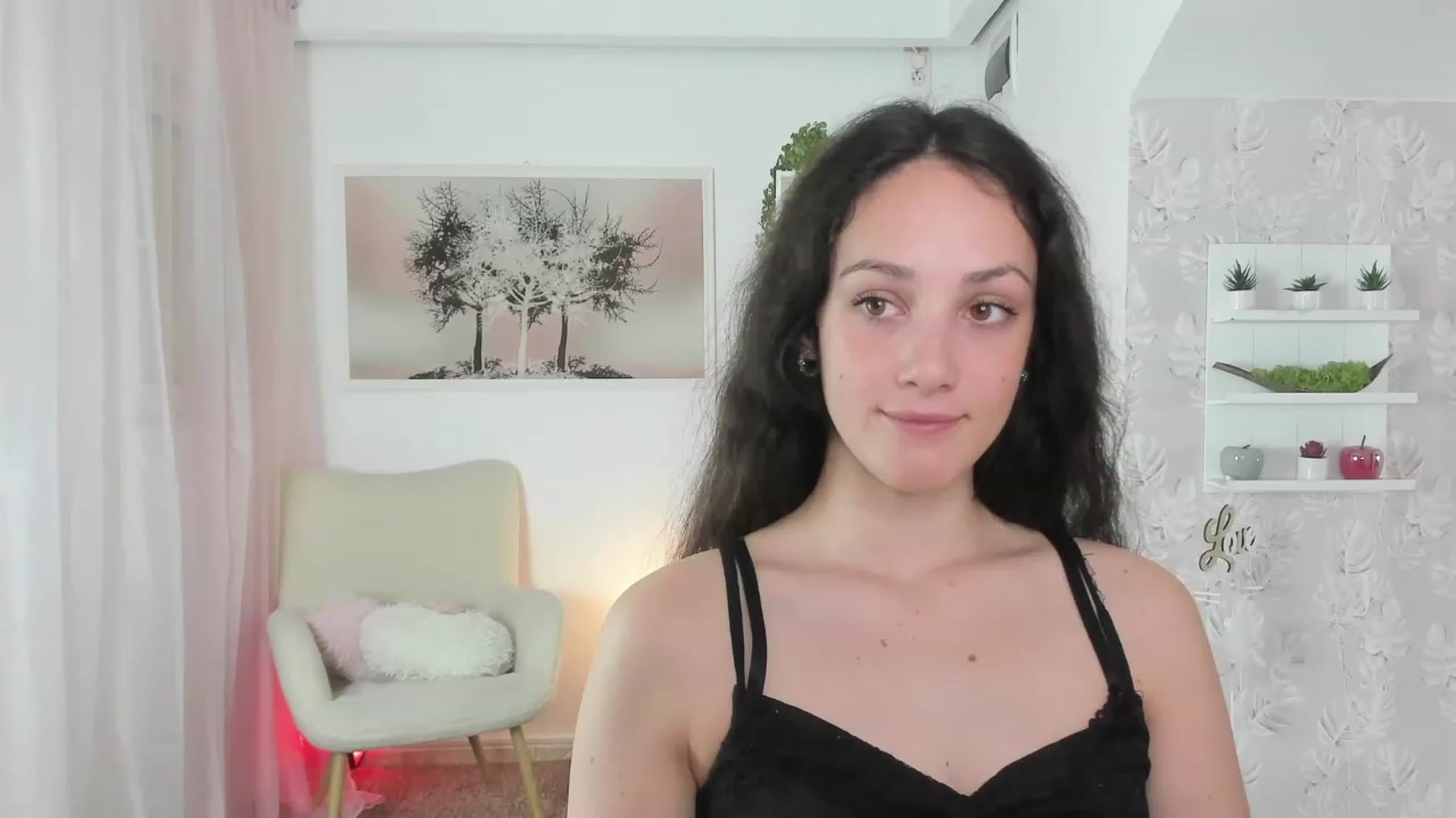 Gallery image thumbnail from Sophie_Rain18's myfreecams stream on, 06/20/2023, 14:39 image 3 of 20