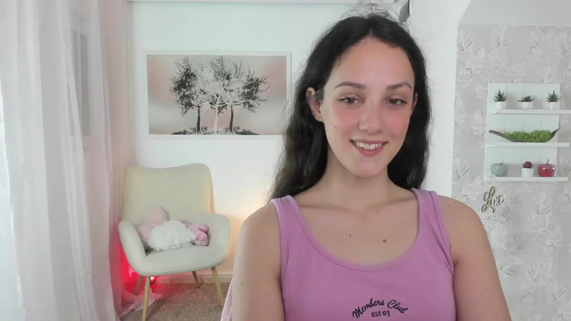 Gallery image thumbnail from Sophie_Rain18's myfreecams stream on, 06/21/2023, 14:11 image 6 of 20