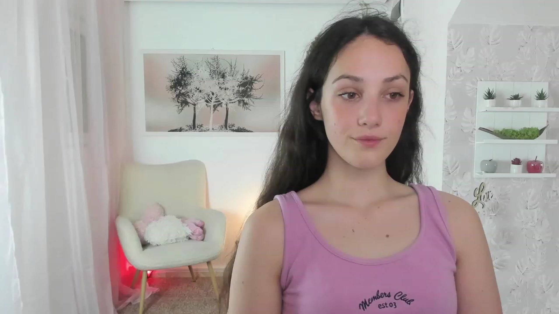 Gallery image thumbnail from Sophie_Rain18's myfreecams stream on, 06/21/2023, 14:11 image 4 of 20