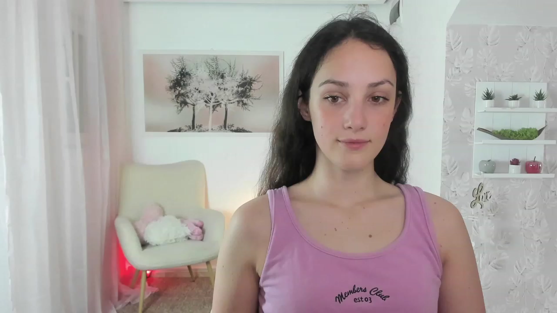 Gallery image thumbnail from Sophie_Rain18's myfreecams stream on, 06/21/2023, 14:11 image 1 of 20