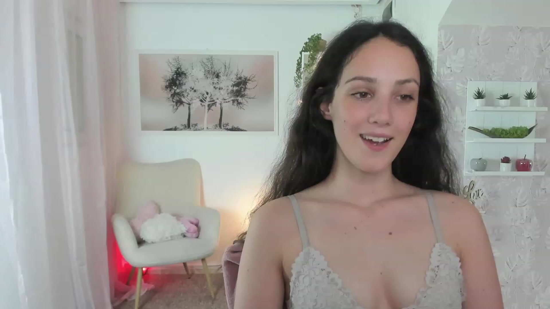 Gallery image thumbnail from Sophie_Rain18's myfreecams stream on, 06/21/2023, 15:57 image 16 of 20