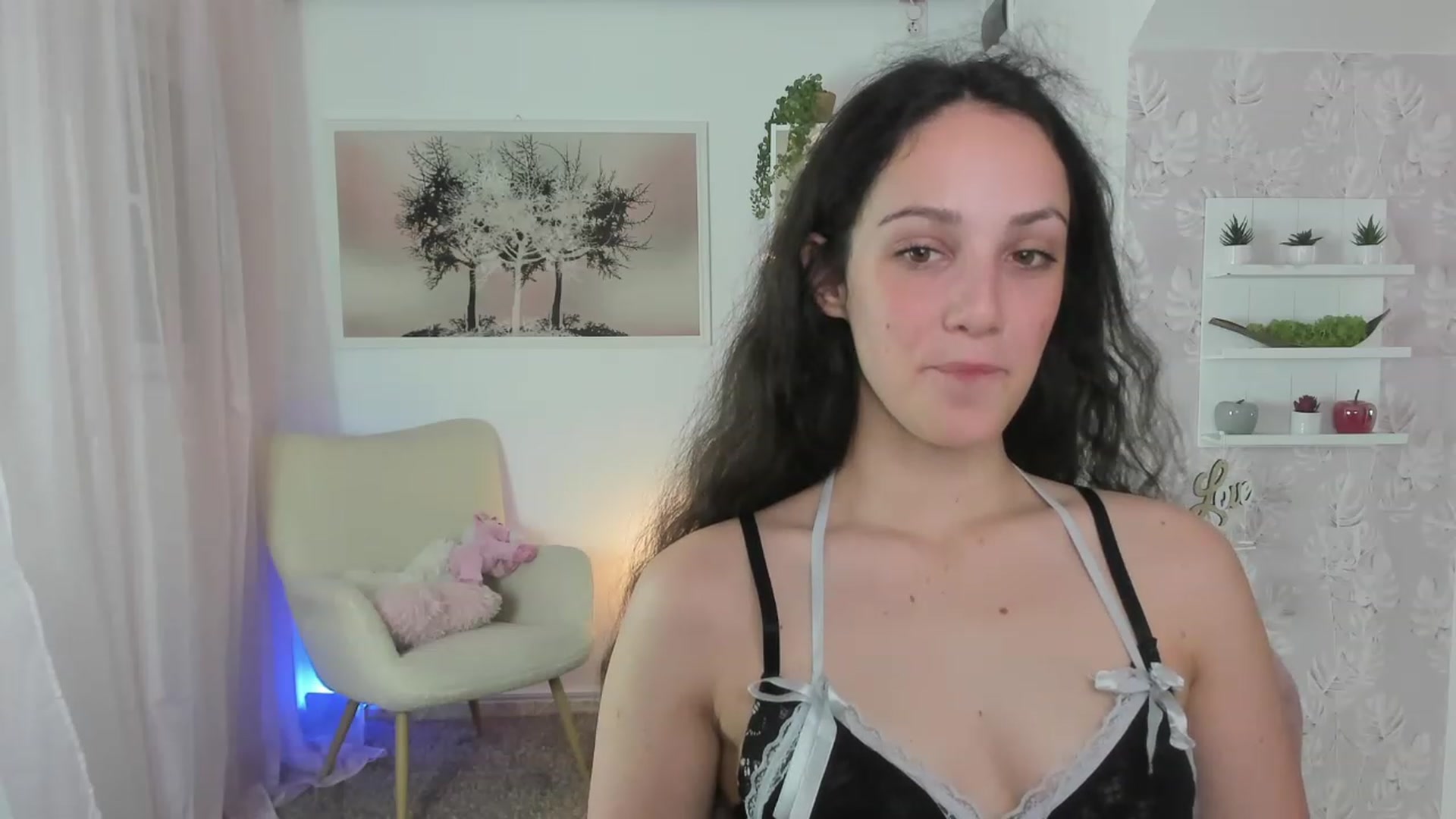 Gallery image thumbnail from Sophie_Rain18's myfreecams stream on, 06/22/2023, 13:41 image 15 of 20