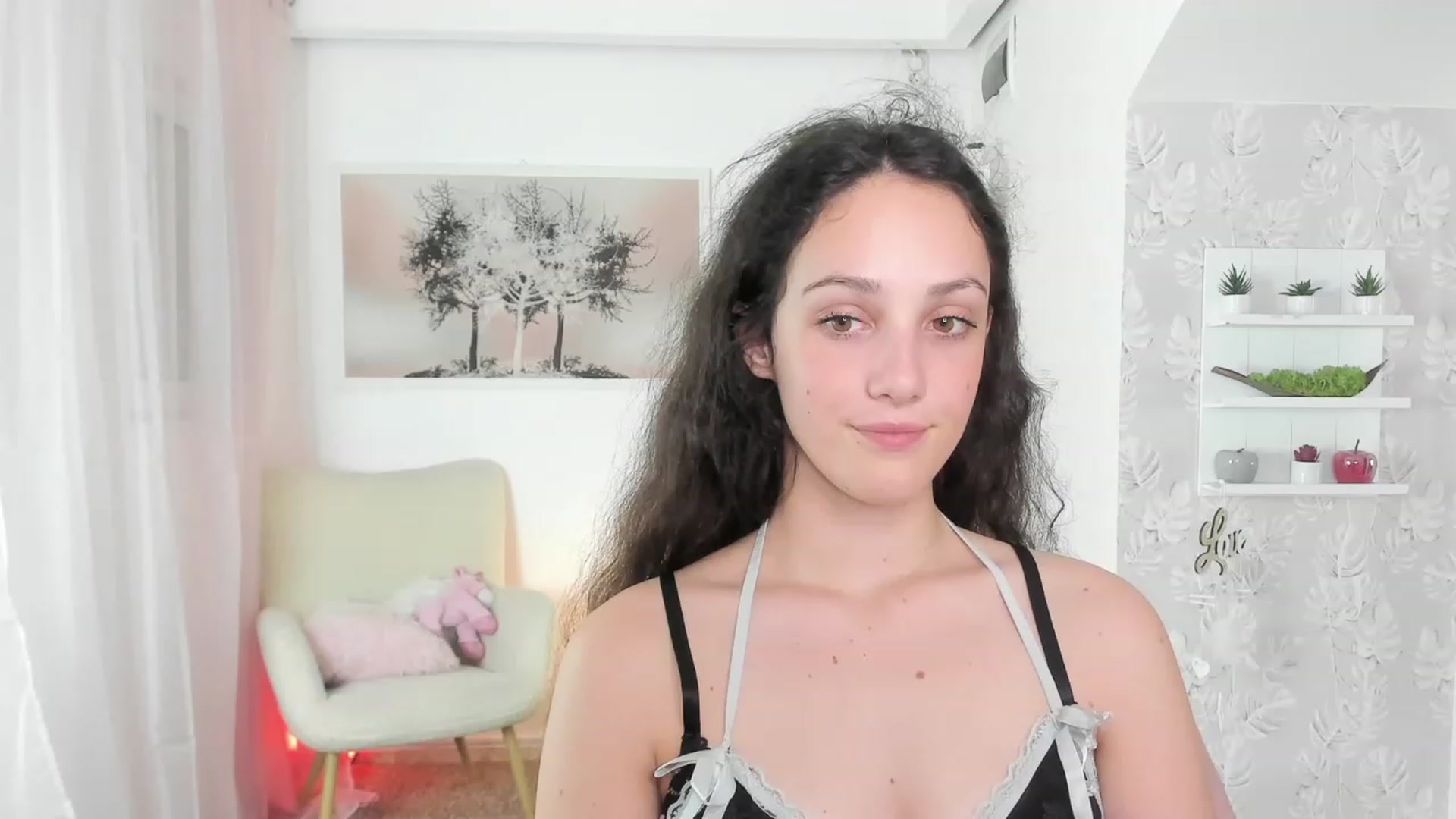 Gallery image thumbnail from Sophie_Rain18's myfreecams stream on, 06/22/2023, 16:55 image 9 of 20