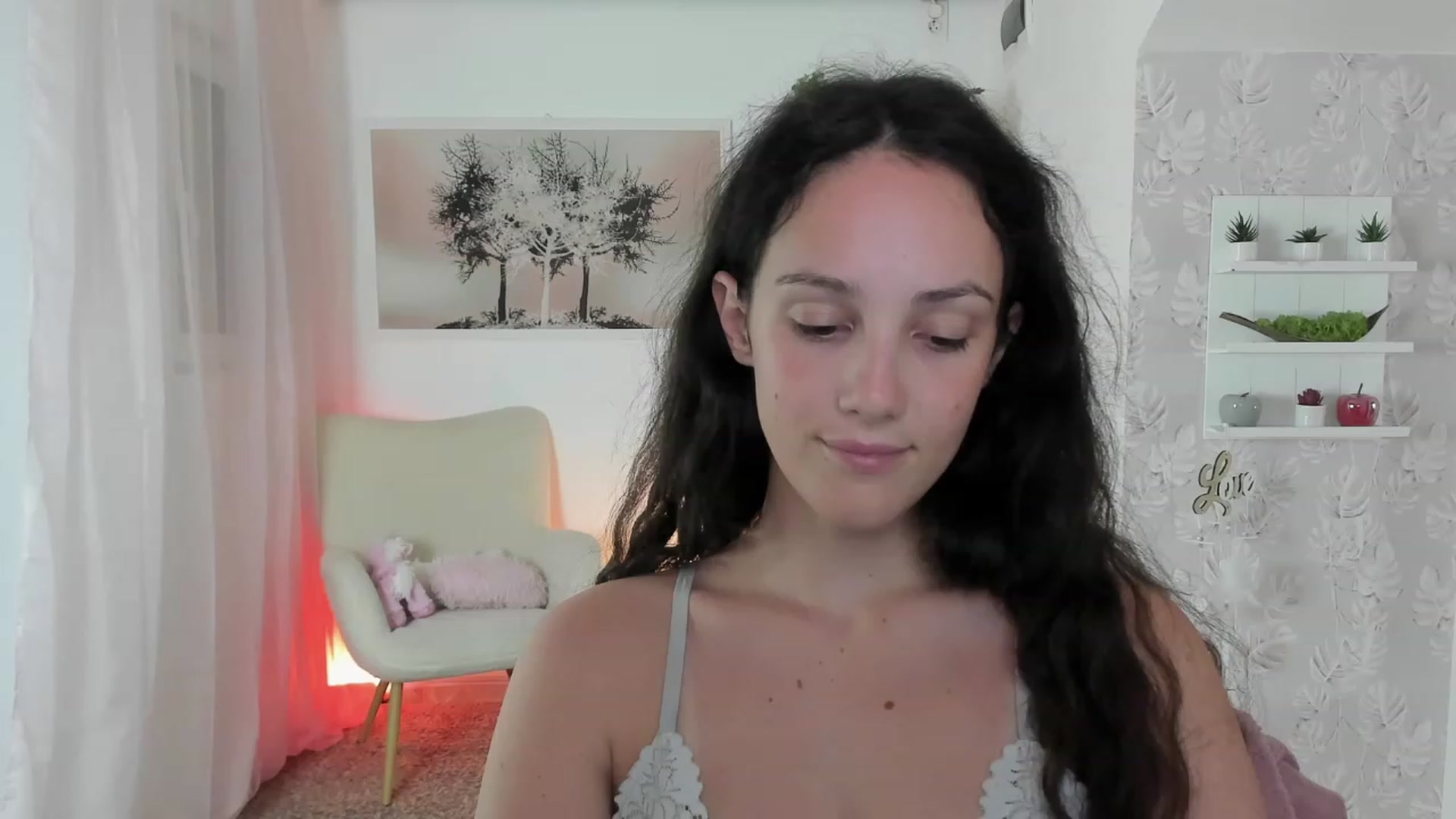 Gallery image thumbnail from Sophie_Rain18's myfreecams stream on, 07/20/2023, 17:52 image 16 of 20
