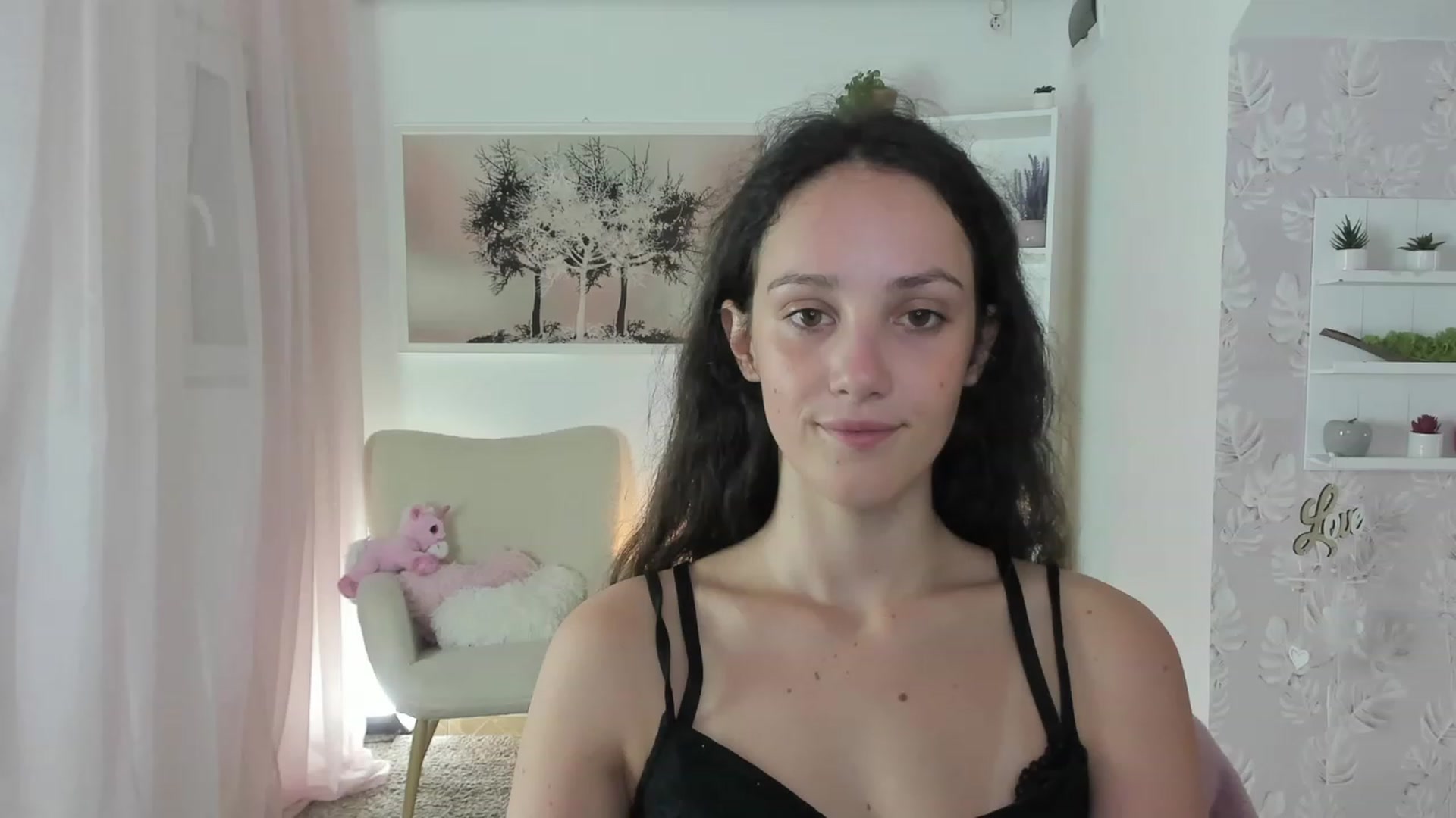 Gallery image thumbnail from Sophie_Rain18's myfreecams stream on, 07/24/2023, 15:16 image 7 of 20