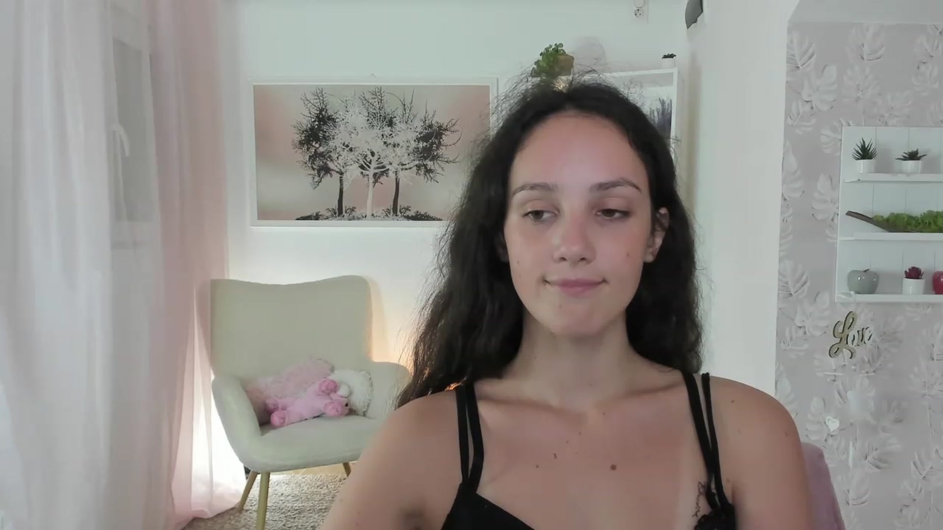 Gallery image thumbnail from Sophie_Rain18's myfreecams stream on, 07/24/2023, 18:03 image 9 of 20