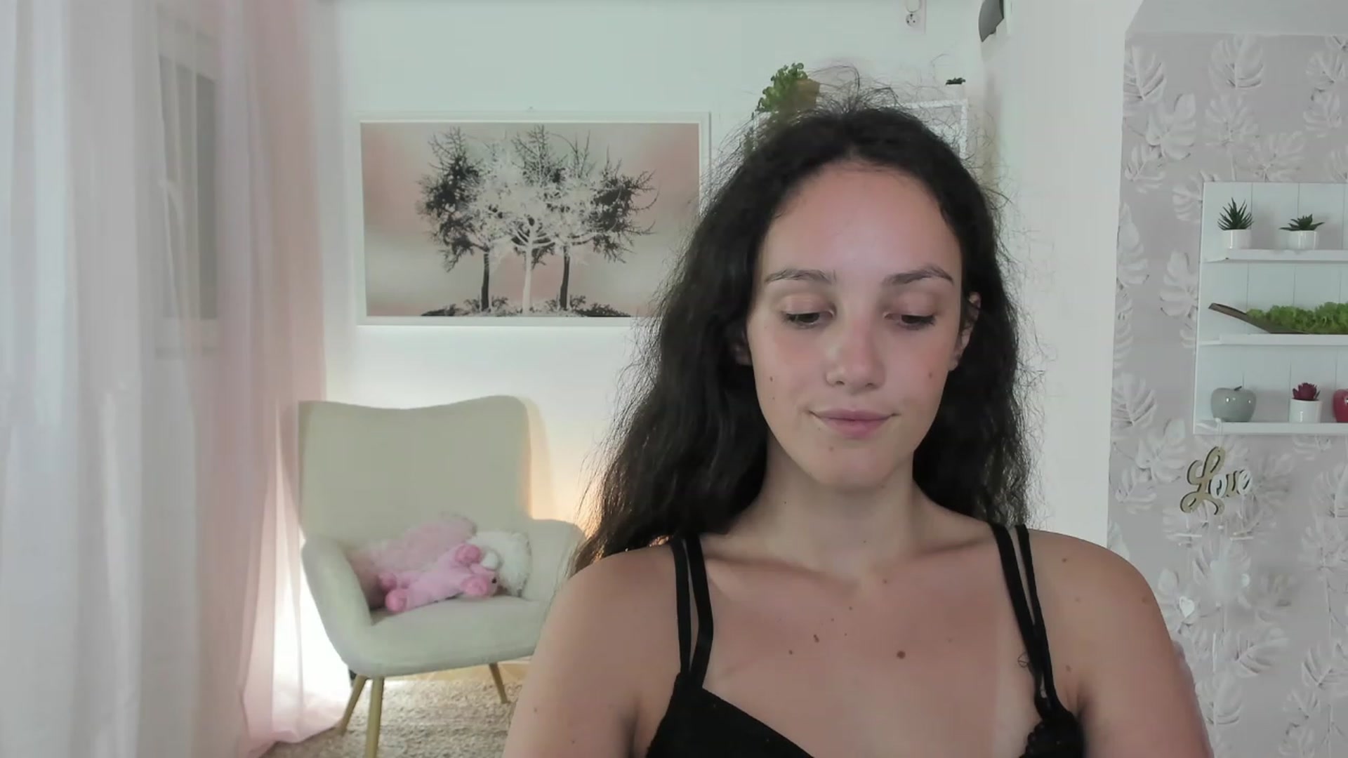 Gallery image thumbnail from Sophie_Rain18's myfreecams stream on, 07/24/2023, 18:03 image 7 of 20
