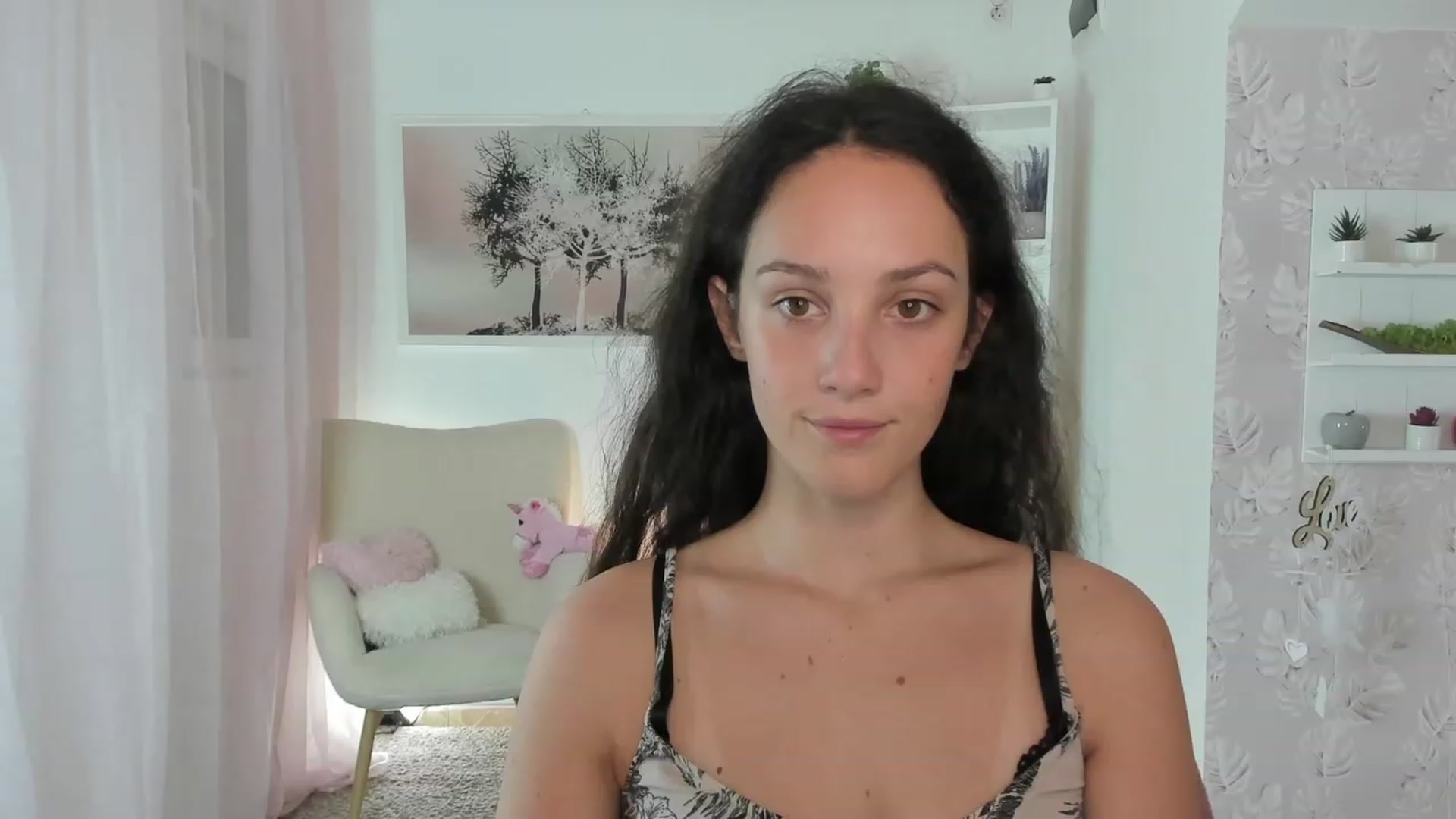 Gallery image thumbnail from Sophie_Rain18's myfreecams stream on, 07/25/2023, 14:49 image 5 of 20