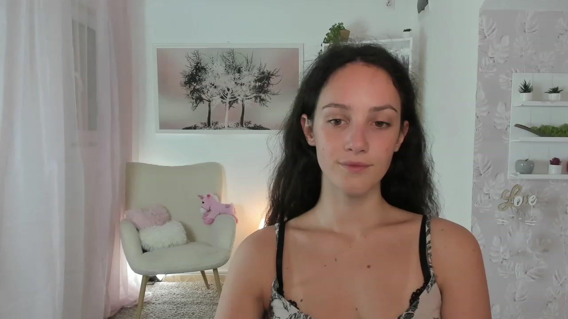 Gallery image thumbnail from Sophie_Rain18's myfreecams stream on, 07/25/2023, 14:49 image 10 of 20