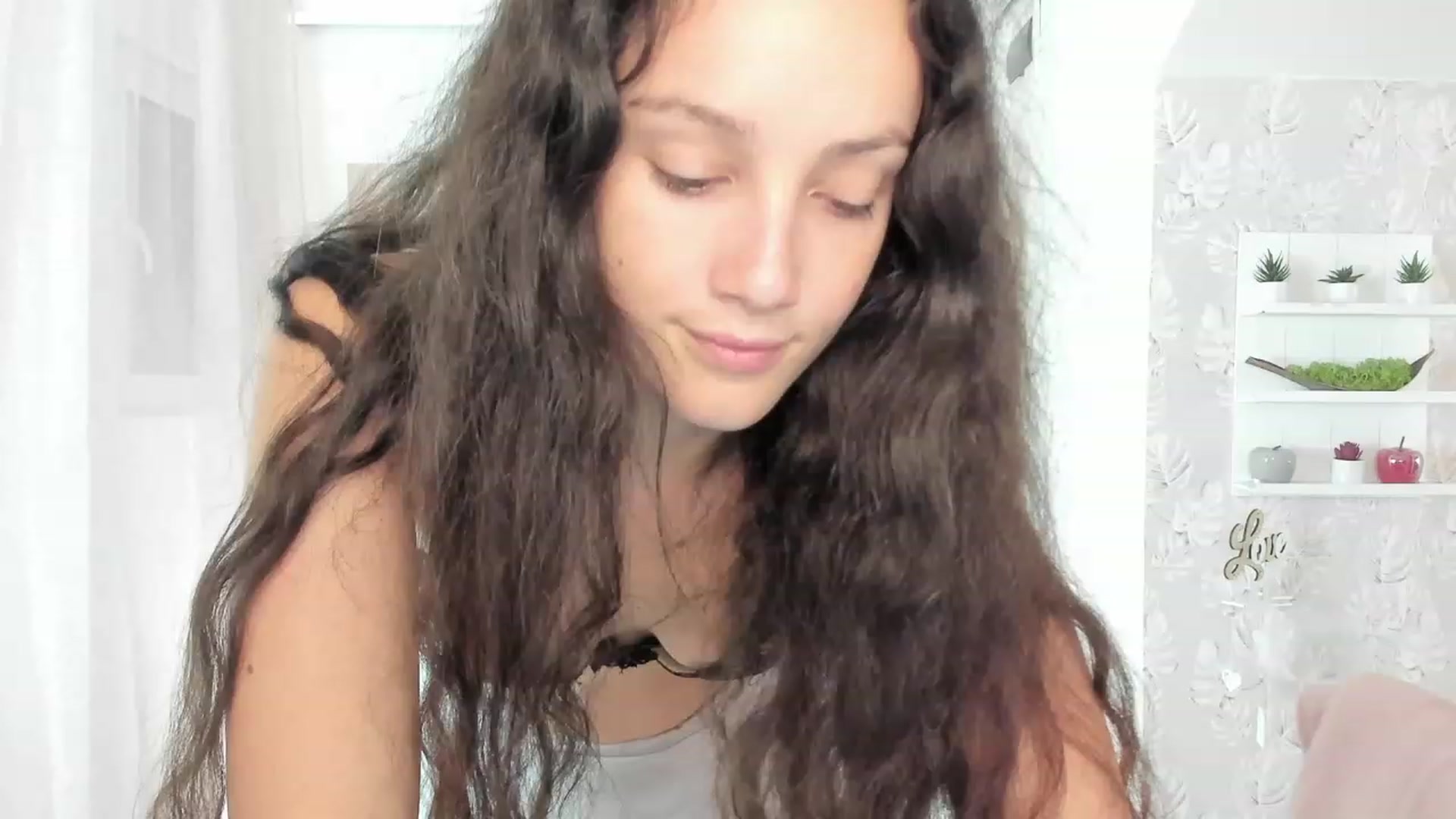 Gallery image thumbnail from Sophie_Rain18's myfreecams stream on, 07/27/2023, 13:50 image 16 of 20