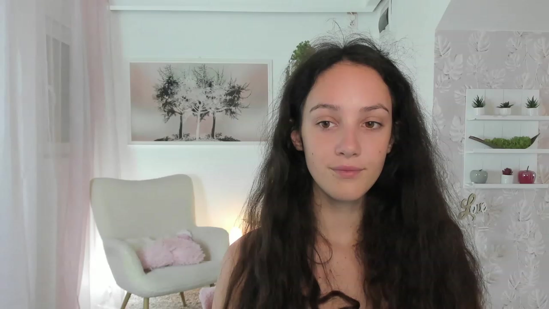 Gallery image thumbnail from Sophie_Rain18's myfreecams stream on, 07/27/2023, 13:50 image 18 of 20