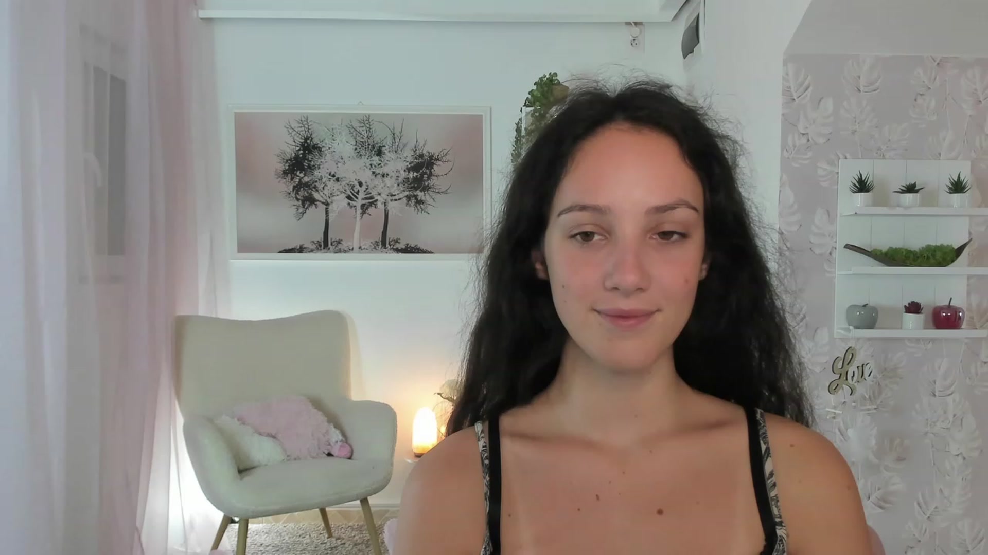Gallery image thumbnail from Sophie_Rain18's myfreecams stream on, 07/27/2023, 14:53 image 15 of 20