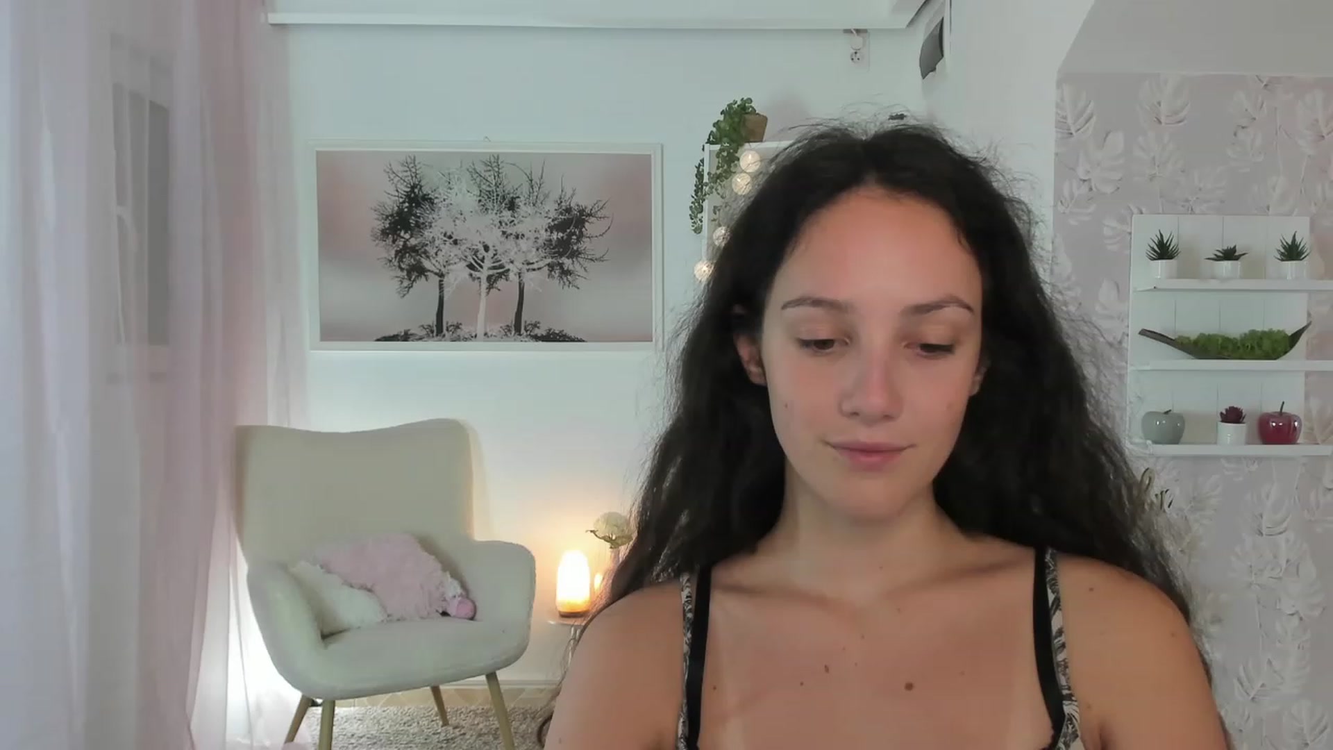 Gallery image thumbnail from Sophie_Rain18's myfreecams stream on, 07/27/2023, 14:53 image 13 of 20