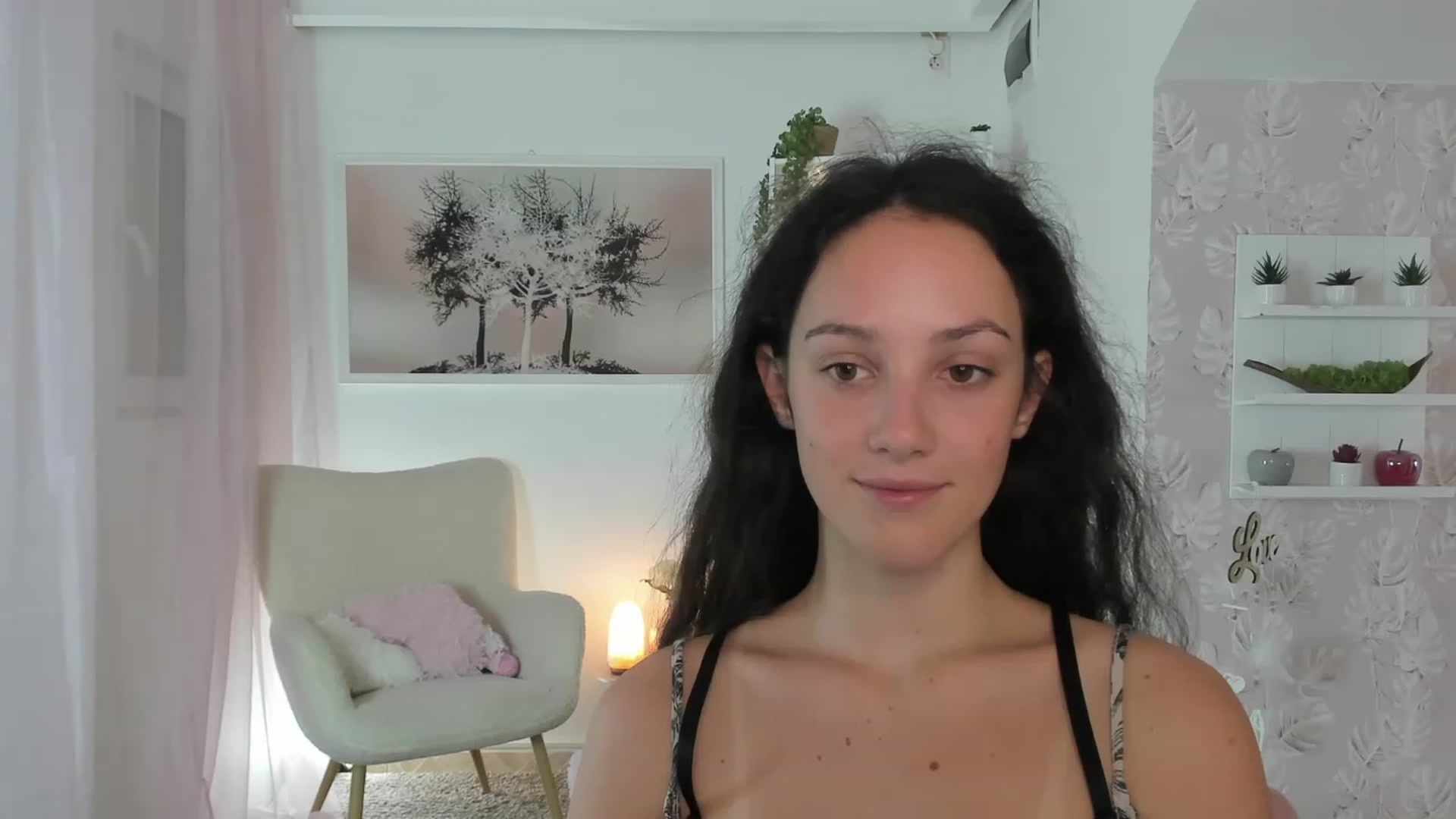 Gallery image thumbnail from Sophie_Rain18's myfreecams stream on, 07/27/2023, 14:53 image 8 of 20