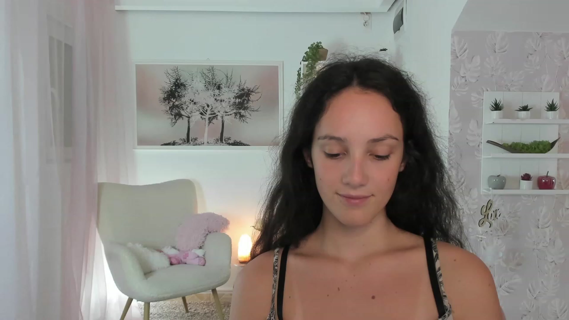 Gallery image thumbnail from Sophie_Rain18's myfreecams stream on, 07/27/2023, 17:38 image 1 of 20