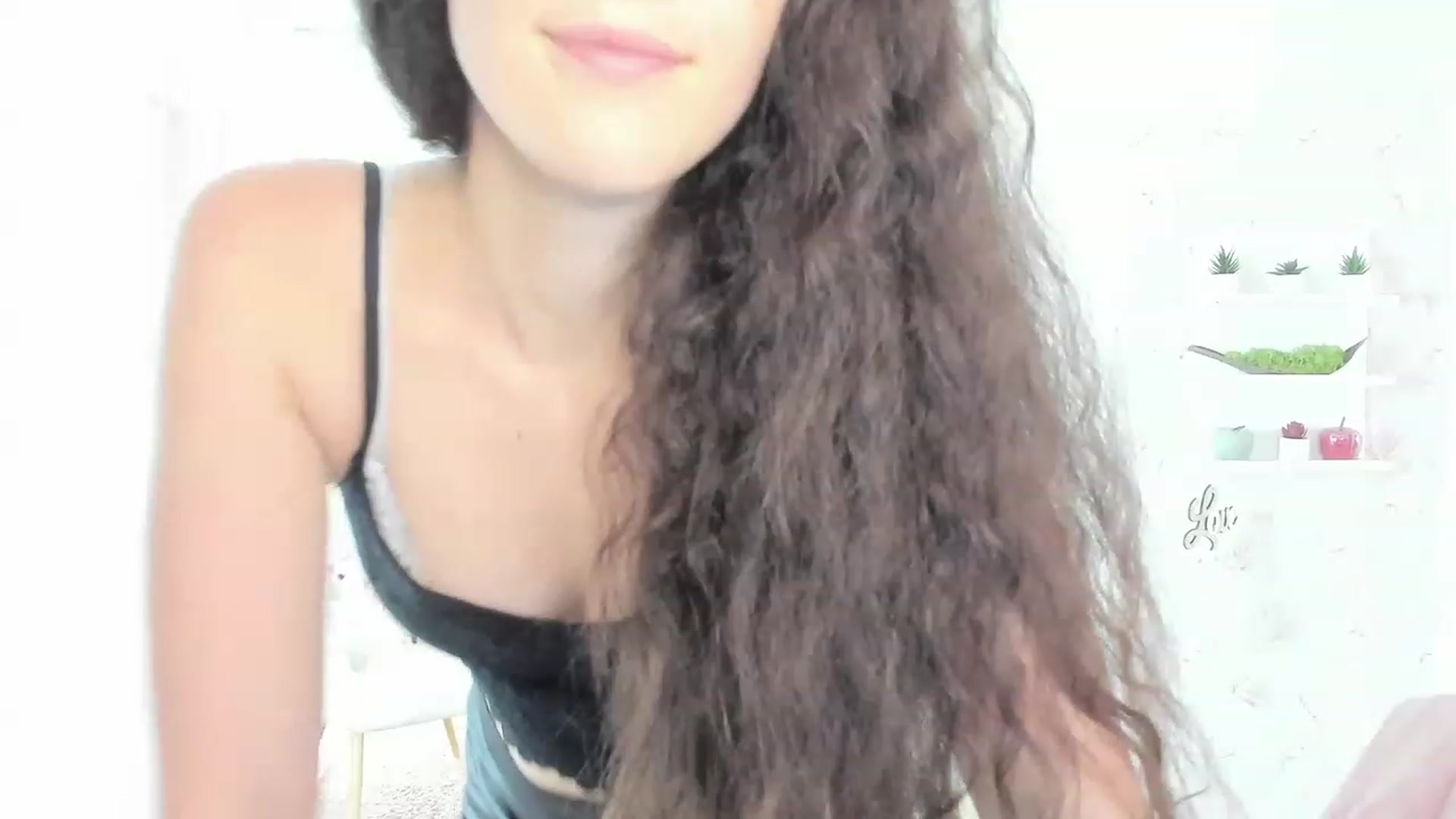 Gallery image thumbnail from Sophie_Rain18's myfreecams stream on, 08/07/2023, 17:48 image 13 of 20