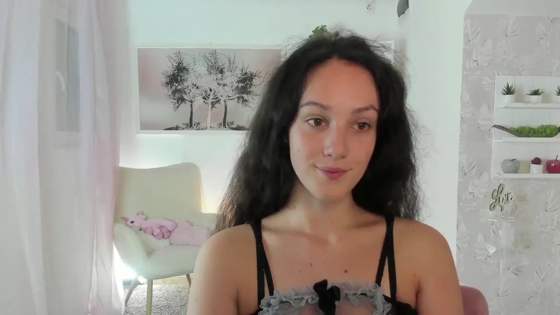 Gallery image thumbnail from Sophie_Rain18's myfreecams stream on, 08/09/2023, 14:19 image 11 of 20