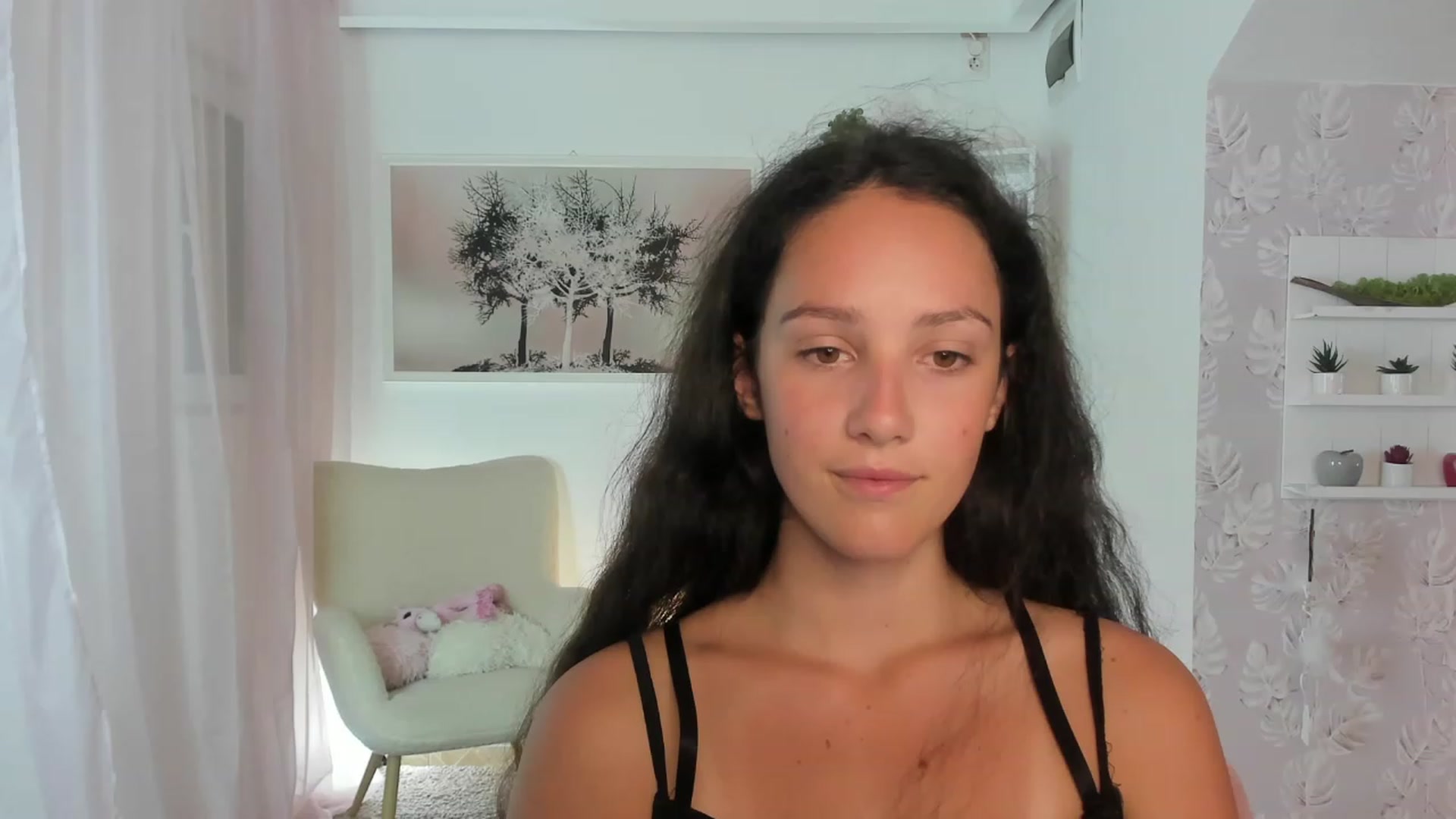 Gallery image thumbnail from Sophie_Rain18's myfreecams stream on, 08/29/2023, 15:42 image 9 of 20