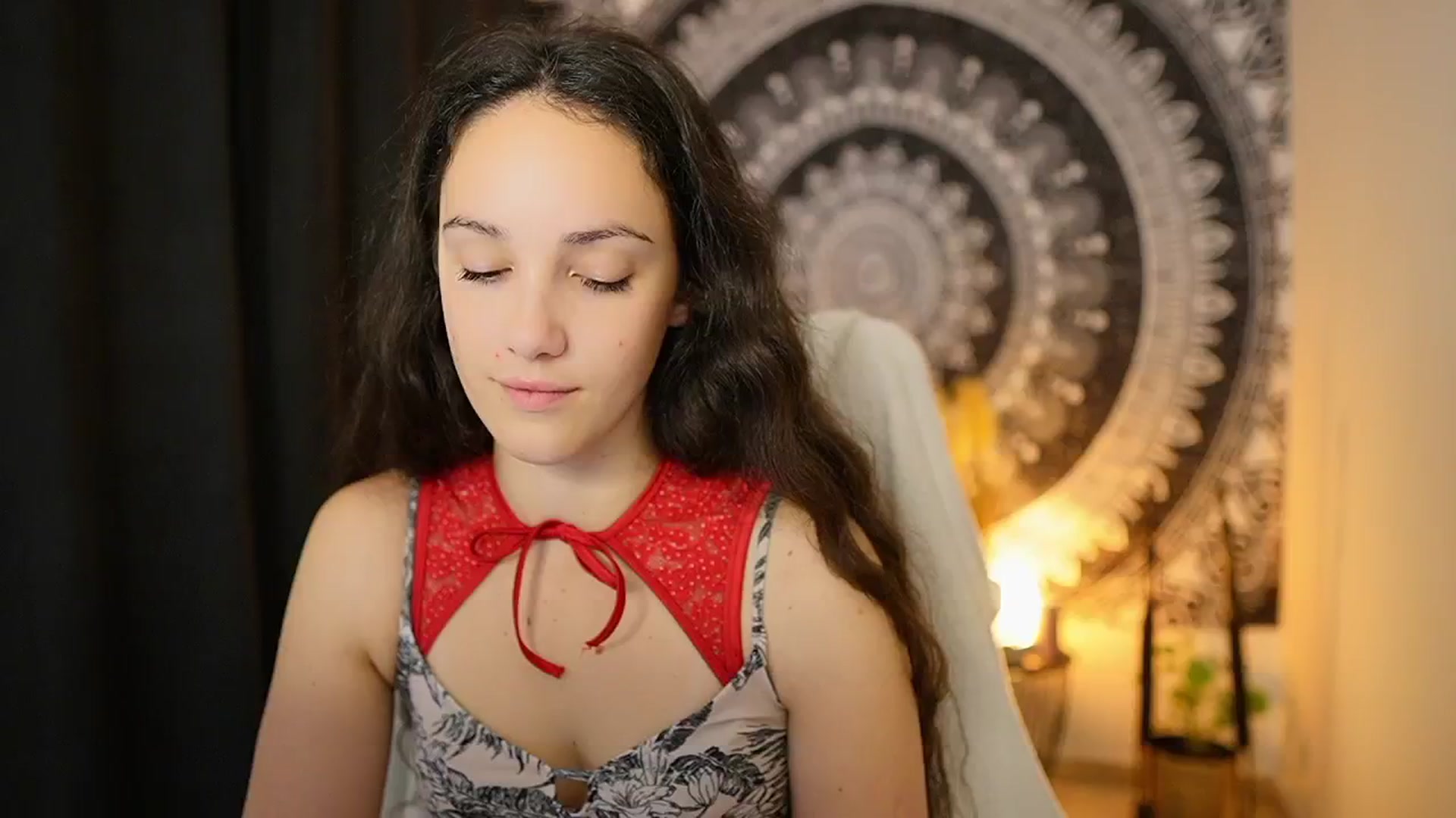 Gallery image thumbnail from Sophie_Rain18's myfreecams stream on, 04/30/2024, 09:05 image 19 of 20