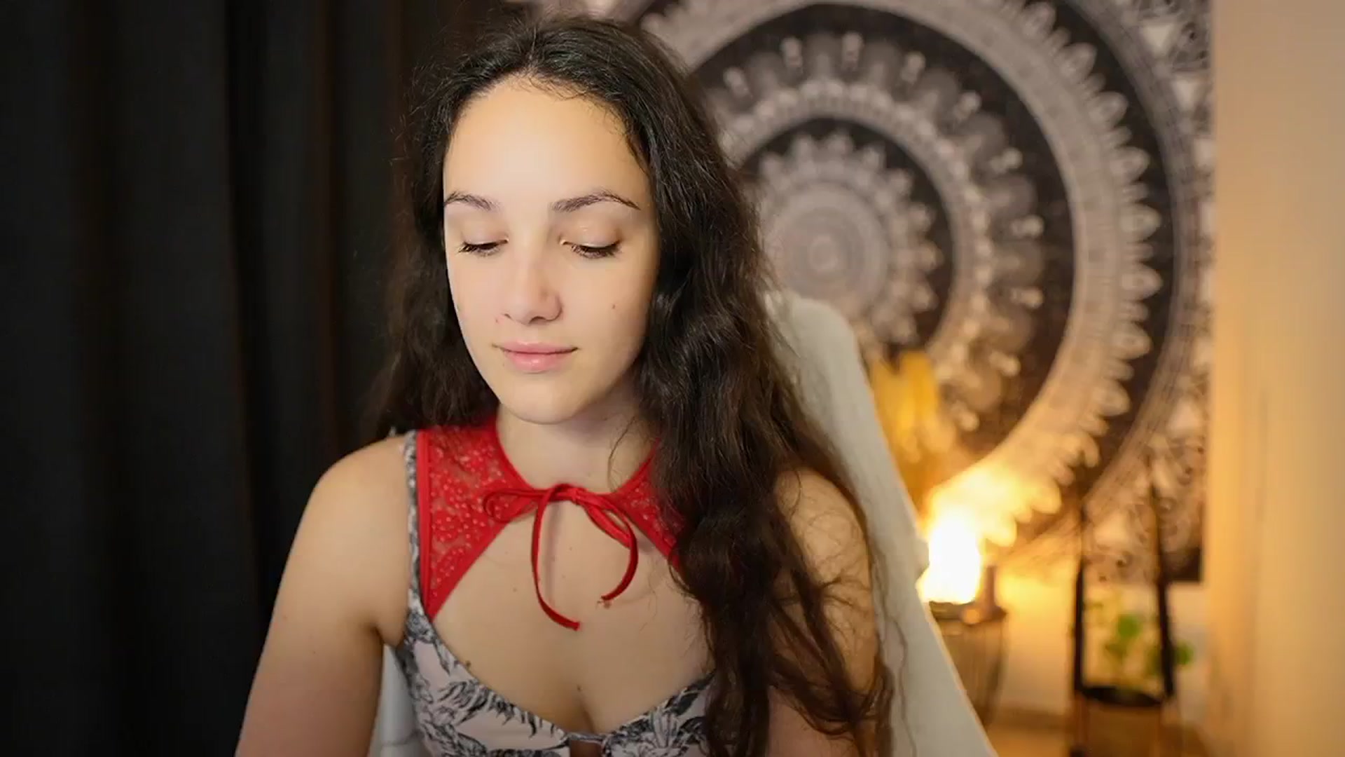 Gallery image thumbnail from Sophie_Rain18's myfreecams stream on, 04/30/2024, 09:05 image 6 of 20