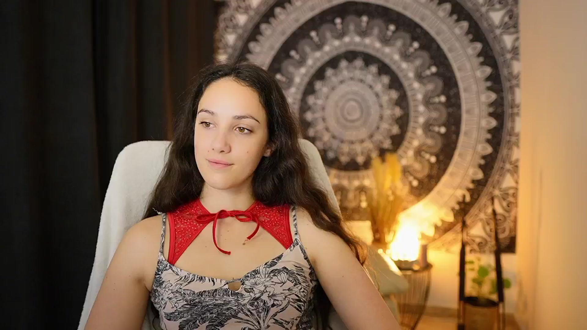 Gallery image thumbnail from Sophie_Rain18's myfreecams stream on, 04/30/2024, 09:05 image 20 of 20