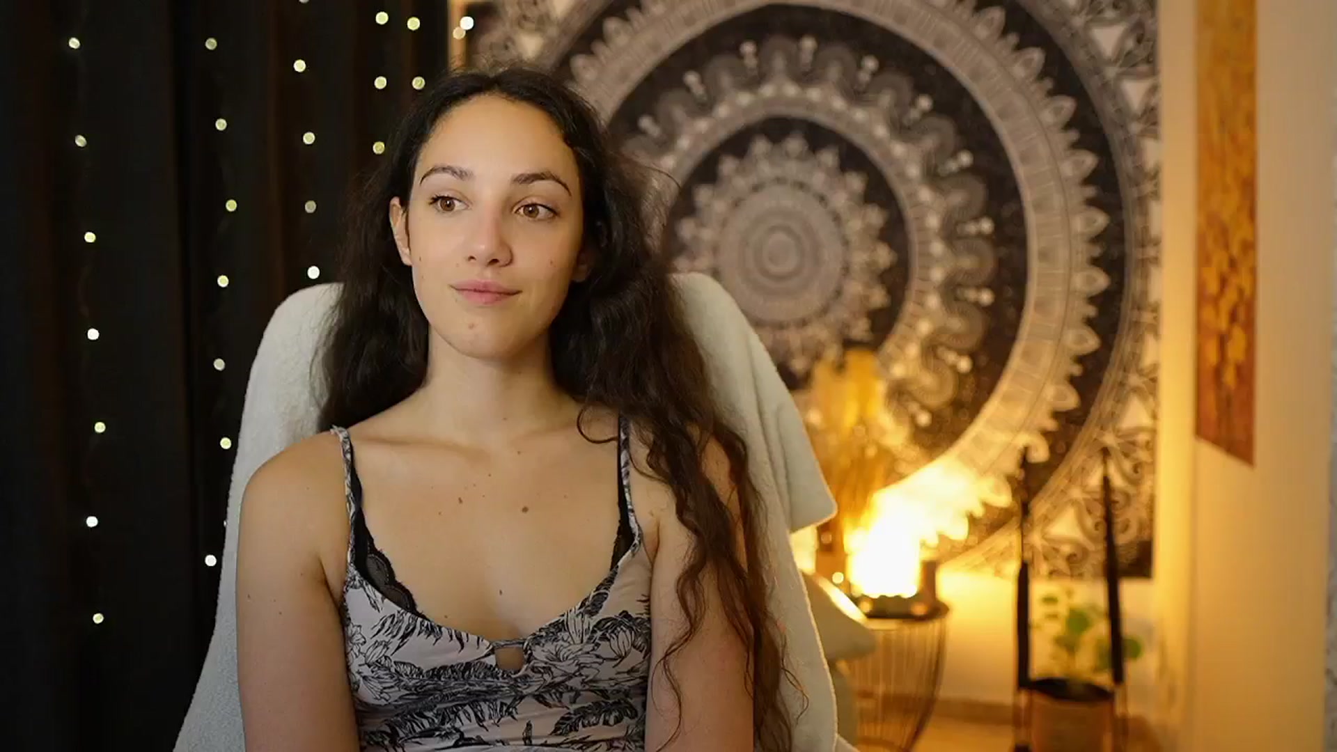 Gallery image thumbnail from Sophie_Rain18's myfreecams stream on, 05/07/2024, 09:55 image 18 of 20