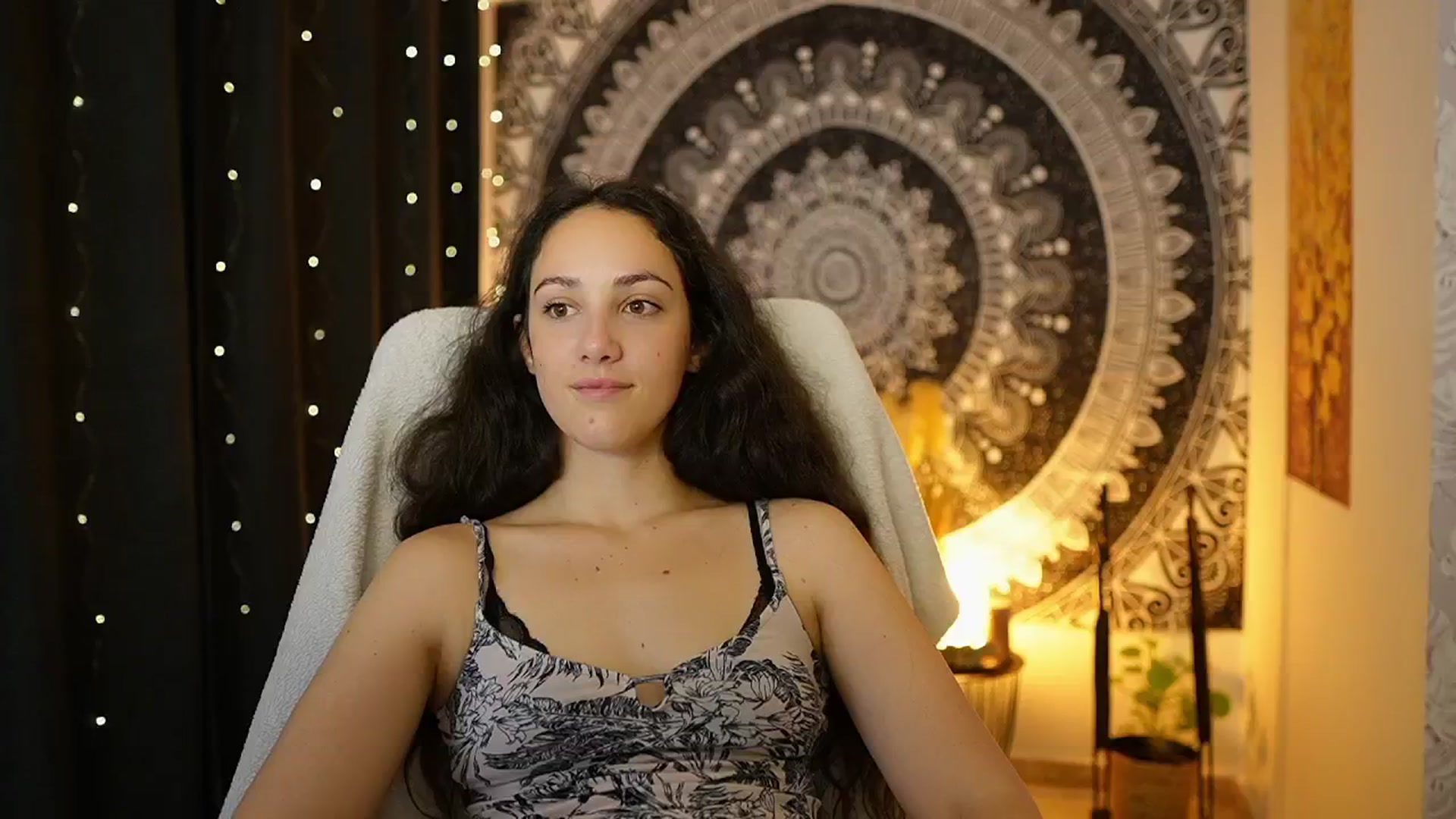 Gallery image thumbnail from Sophie_Rain18's myfreecams stream on, 05/07/2024, 11:56 image 2 of 20