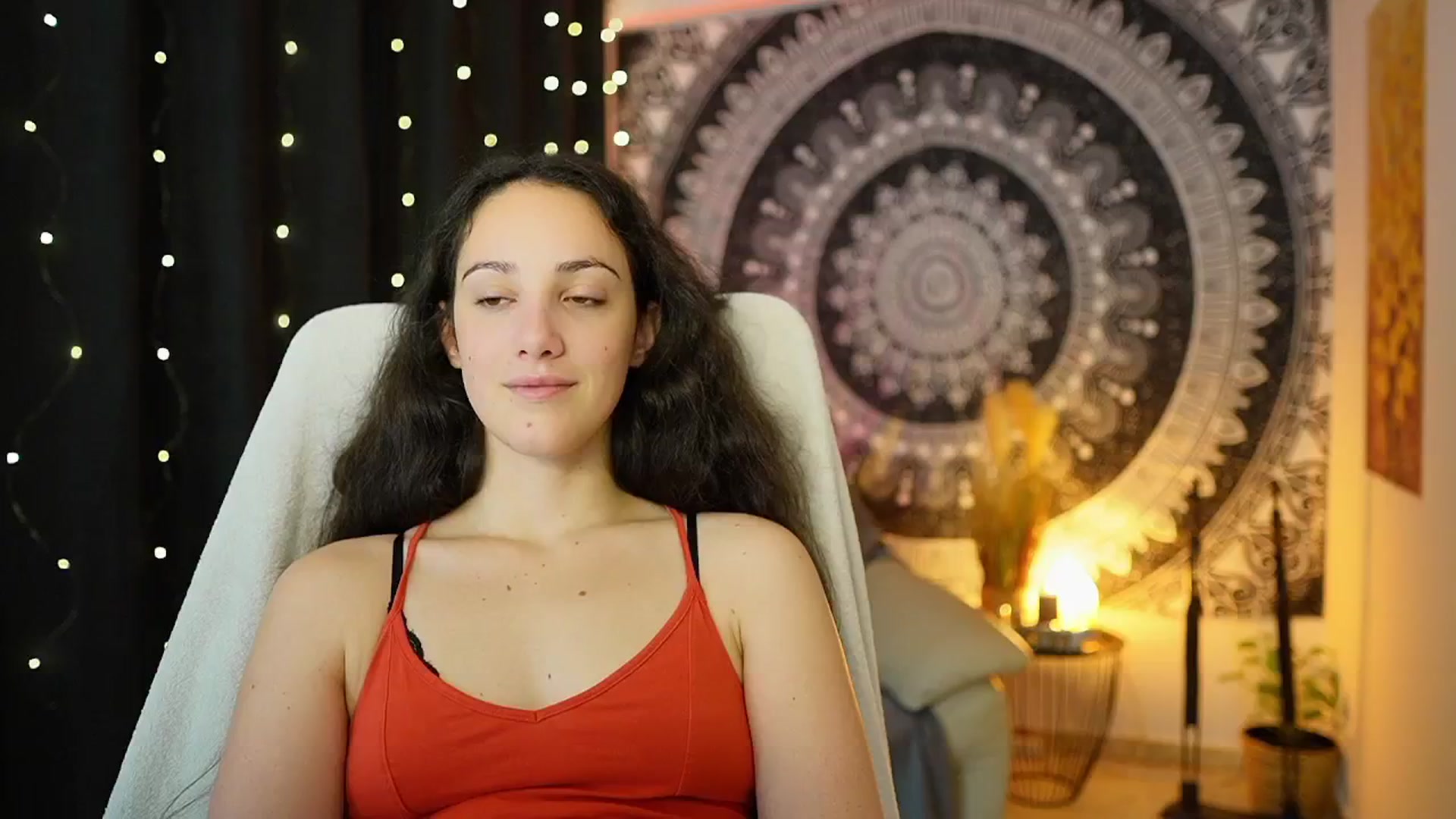 Gallery image thumbnail from Sophie_Rain18's myfreecams stream on, 05/08/2024, 09:05 image 12 of 20