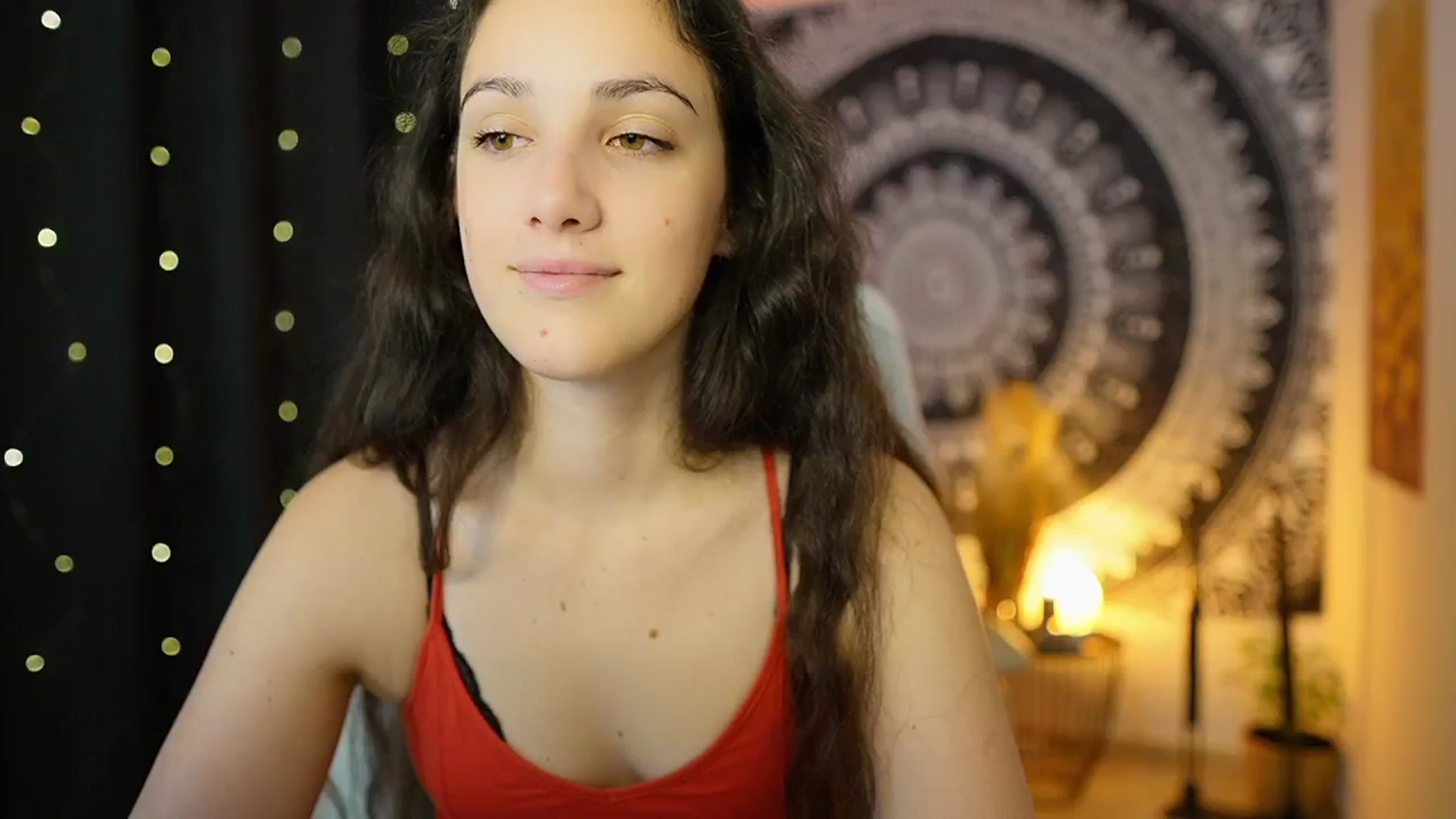 Gallery image thumbnail from Sophie_Rain18's myfreecams stream on, 05/08/2024, 09:05 image 19 of 20