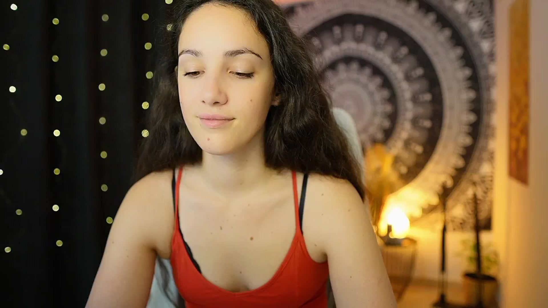 Gallery image thumbnail from Sophie_Rain18's myfreecams stream on, 05/08/2024, 09:51 image 9 of 20