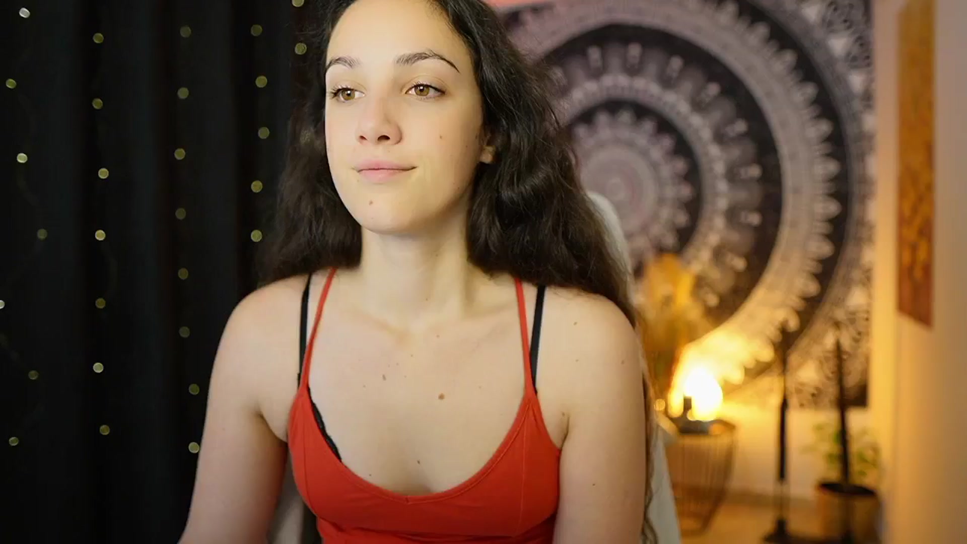 Gallery image thumbnail from Sophie_Rain18's myfreecams stream on, 05/08/2024, 09:51 image 6 of 20