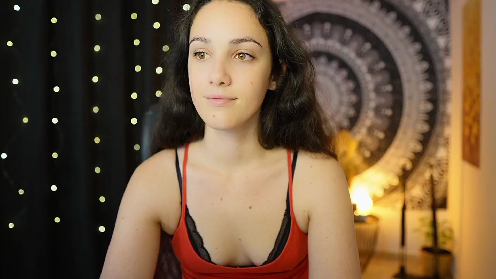 Gallery image thumbnail from Sophie_Rain18's myfreecams stream on, 05/08/2024, 10:50 image 4 of 20