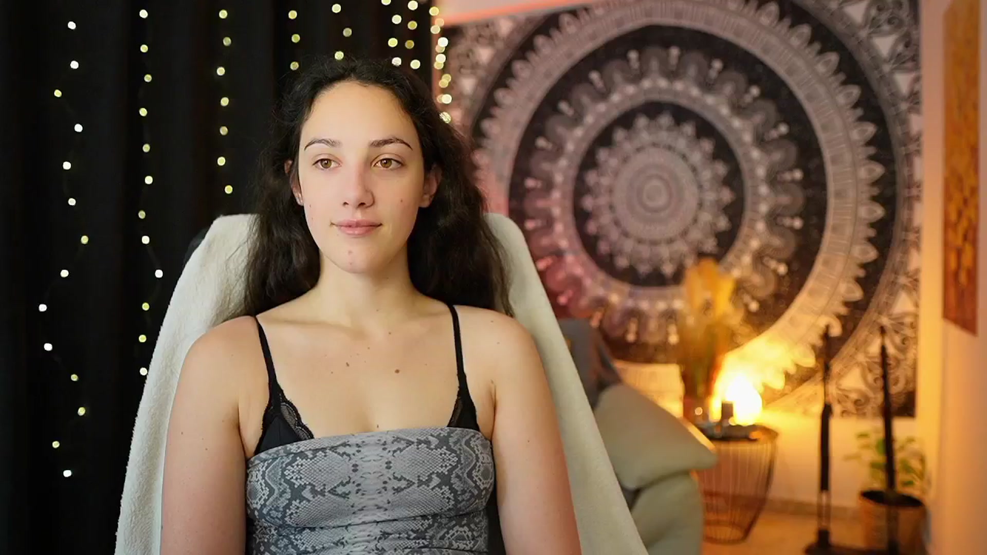 Gallery image thumbnail from Sophie_Rain18's myfreecams stream on, 05/09/2024, 09:26 image 1 of 20