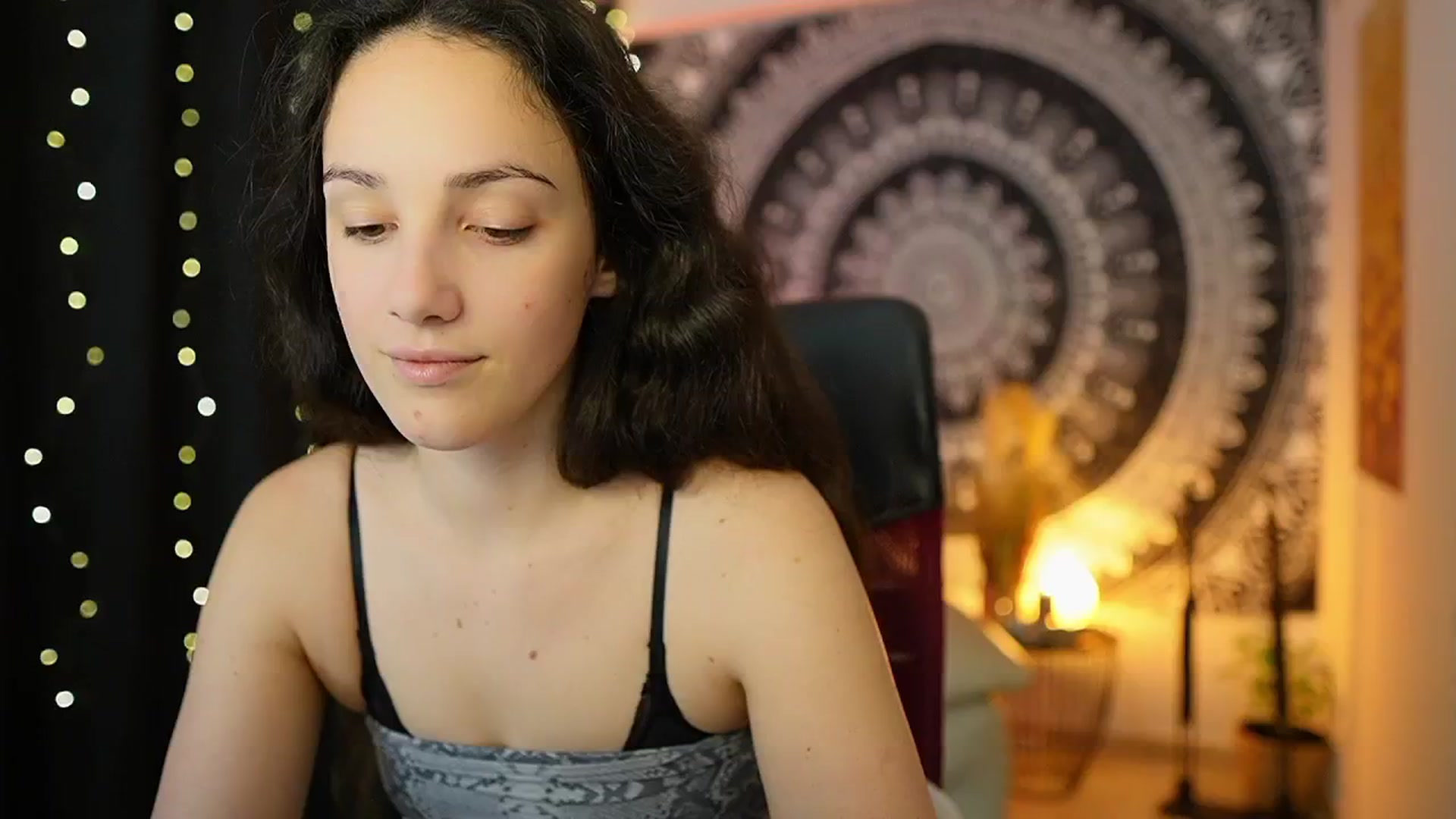 Gallery image thumbnail from Sophie_Rain18's myfreecams stream on, 05/09/2024, 12:22 image 11 of 20