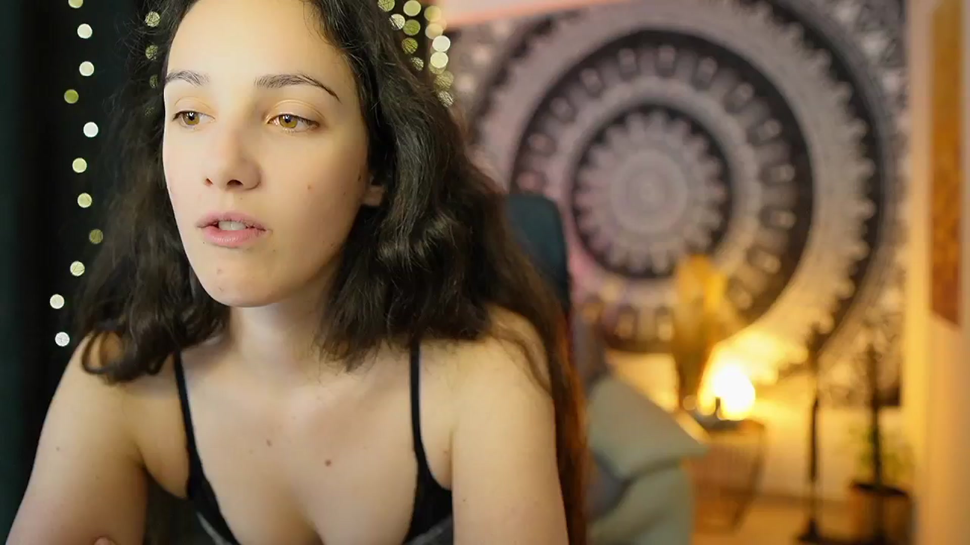 Gallery image thumbnail from Sophie_Rain18's myfreecams stream on, 05/09/2024, 12:43 image 14 of 20