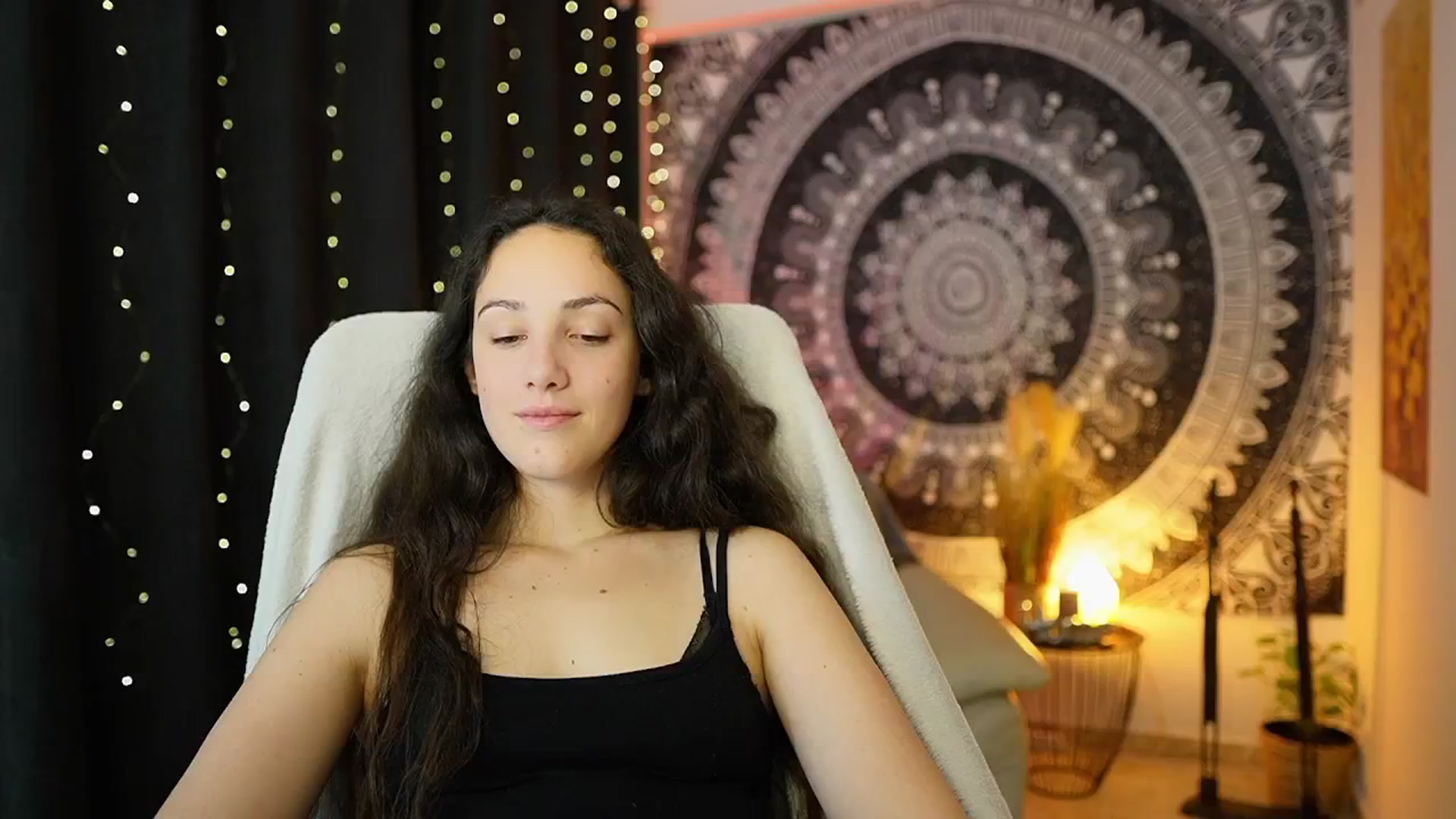 Gallery image thumbnail from Sophie_Rain18's myfreecams stream on, 05/10/2024, 10:02 image 15 of 20