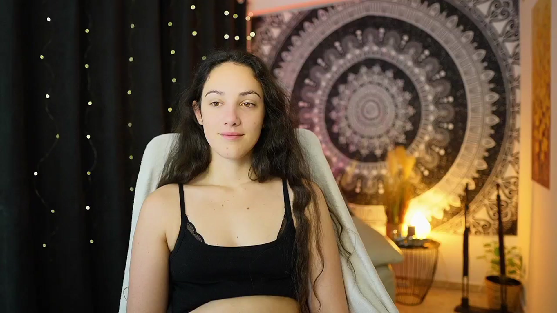 Gallery image thumbnail from Sophie_Rain18's myfreecams stream on, 05/10/2024, 10:02 image 4 of 20