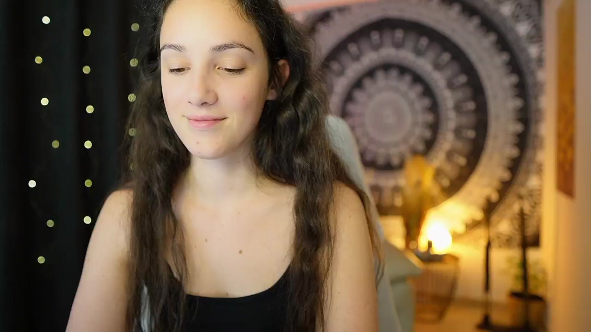 Gallery image thumbnail from Sophie_Rain18's myfreecams stream on, 05/10/2024, 12:12 image 14 of 20