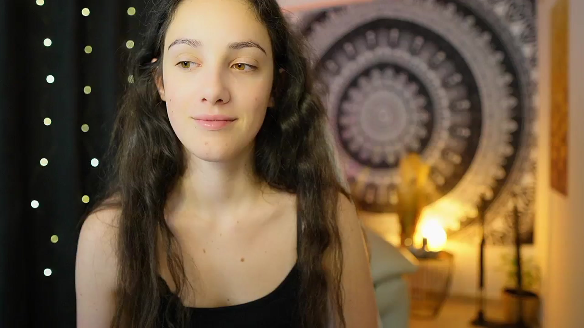 Gallery image thumbnail from Sophie_Rain18's myfreecams stream on, 05/10/2024, 12:12 image 17 of 20