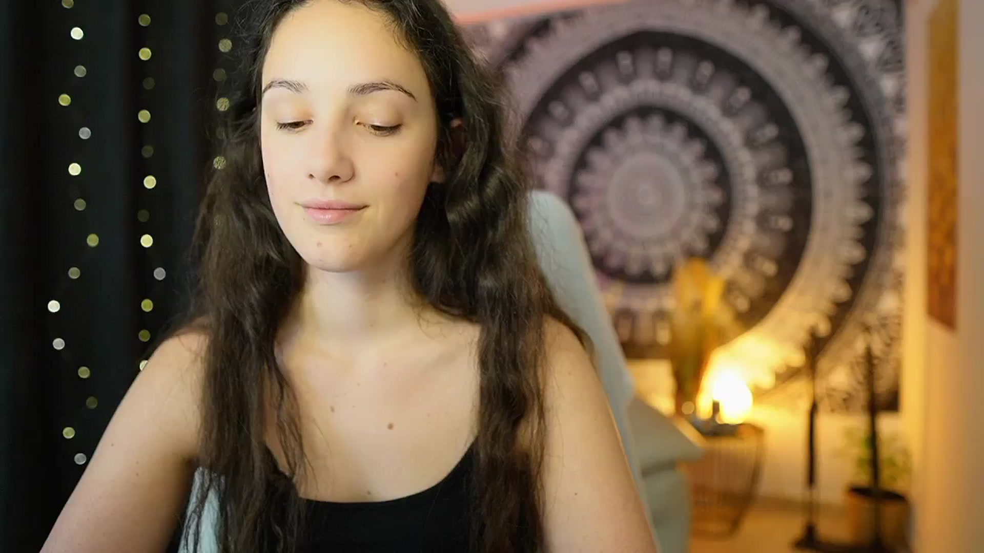 Gallery image thumbnail from Sophie_Rain18's myfreecams stream on, 05/10/2024, 12:12 image 18 of 20