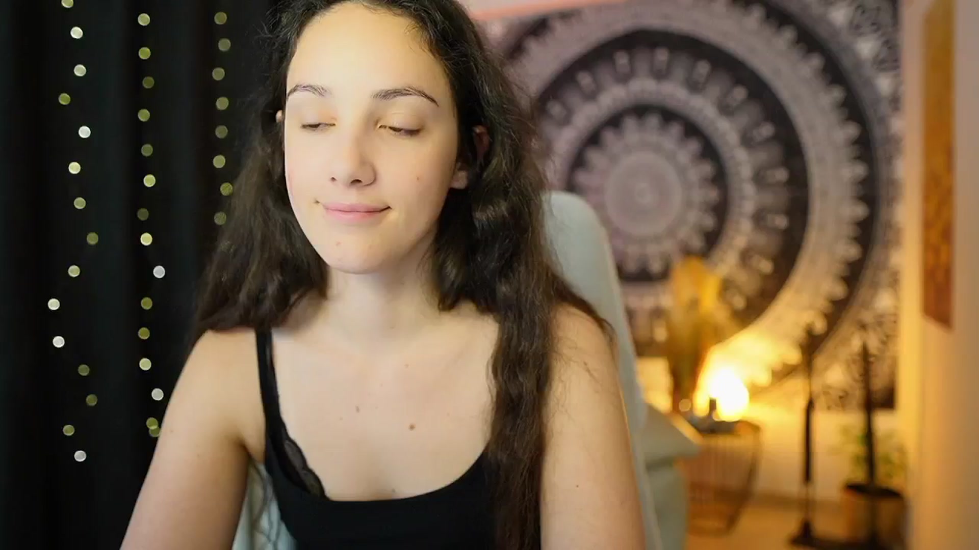 Gallery image thumbnail from Sophie_Rain18's myfreecams stream on, 05/10/2024, 12:47 image 19 of 20